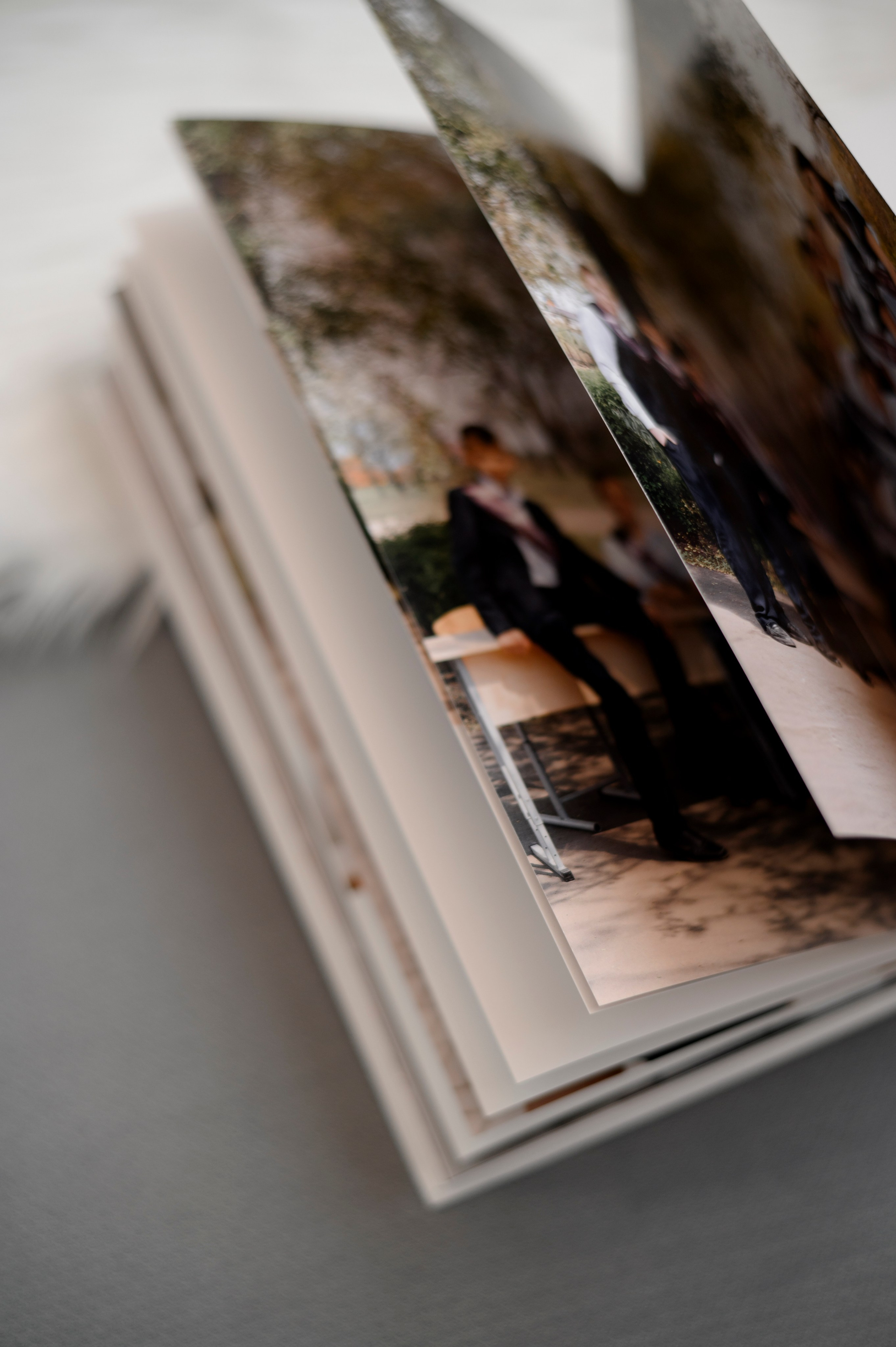 Школьные альбомы. Свадебные и семейные фотокниги