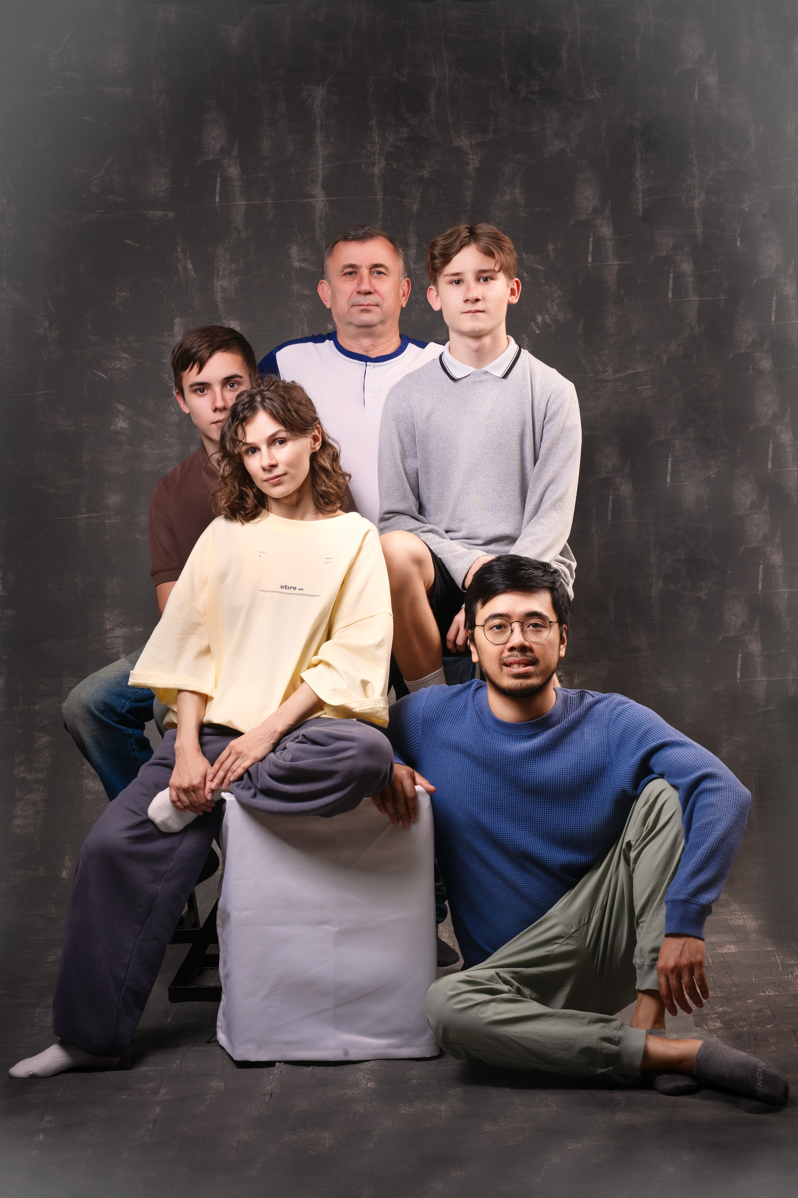 Потому что мы банда. Главная