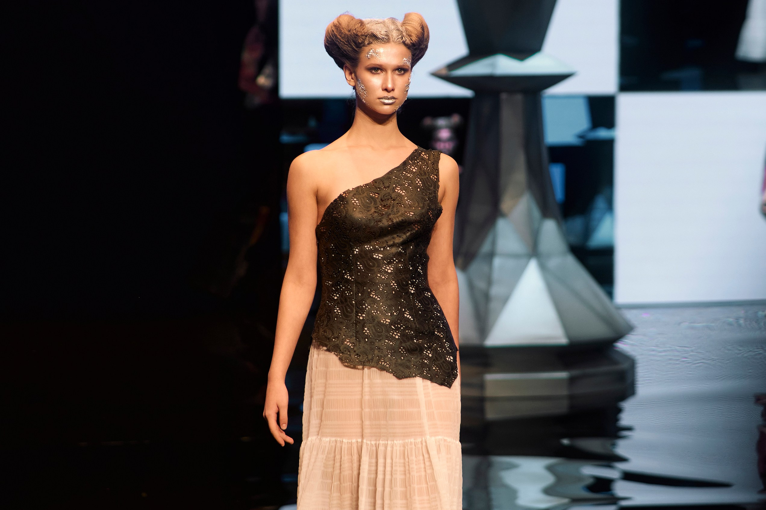 26/10/2023 St. Petersburg Fashion Week | Spring Summer 24. Журнал Камергер