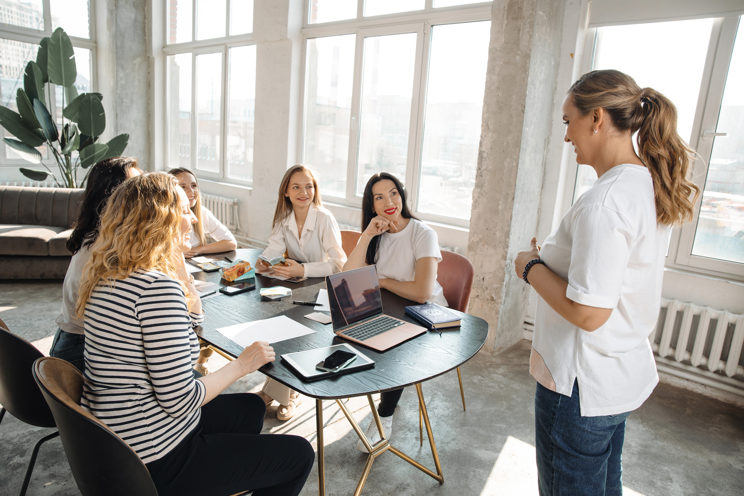 Съёмка фотоконтента для женского клуба в Москве. Контент фотограф в Москве и области Елена Кулакова