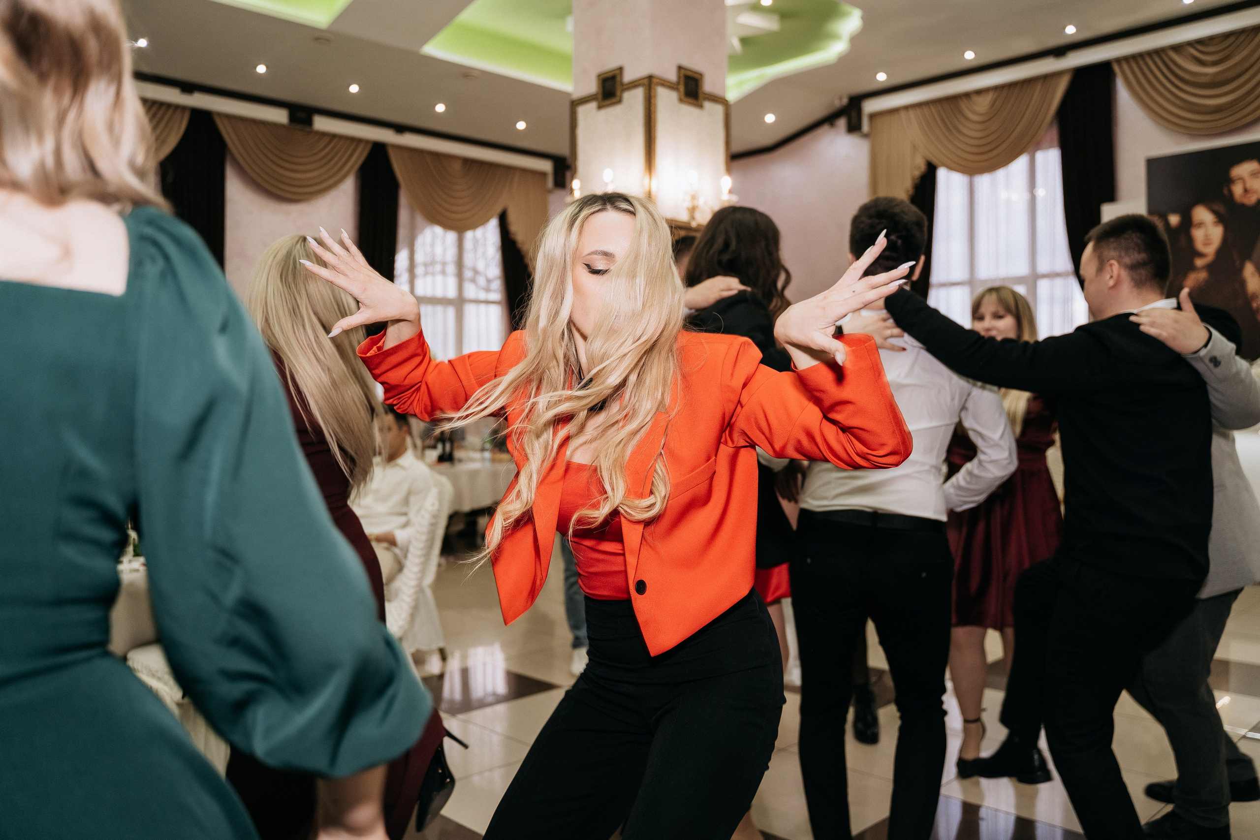 Денис и Эльвина. Свадебный семейный фотограф Ксения Божко Уфа Раевка никах в Нарыстау