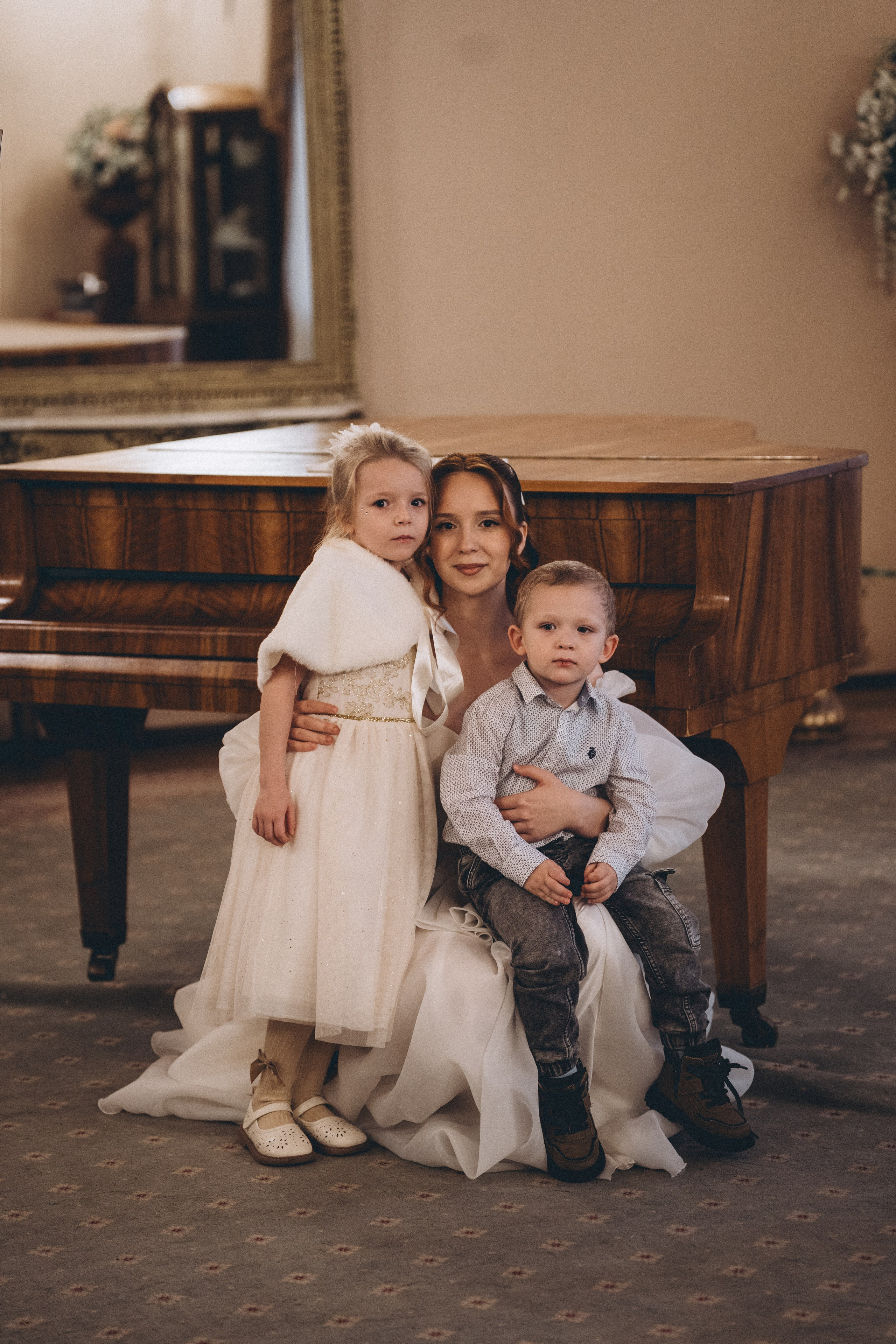 СВАДЕБНАЯ СЬЕМКА ВО ВТОРОМ ДВОРЦЕ С ГОСТЯМИ И ПРОГУЛКА В ТАВРИЧЕСКОМ САДУ. Профессиональный фотограф, Санкт-Петербург — Виктория Богомолова