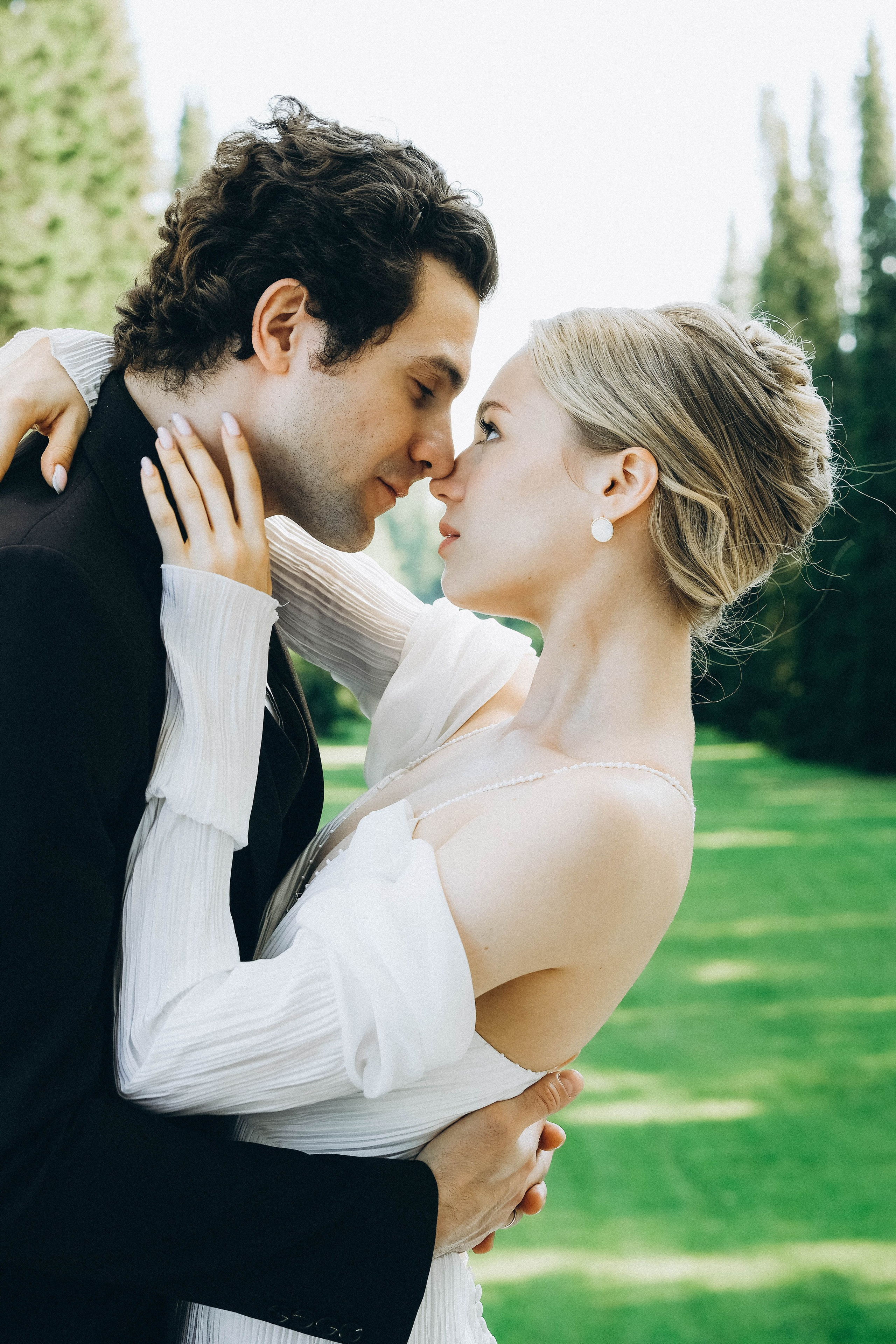 СВАДЕБНАЯ СЬЕМКА В ПАРКЕ ОРАНИЕНБАУМ. Профессиональный фотограф, Санкт-Петербург — Виктория Богомолова