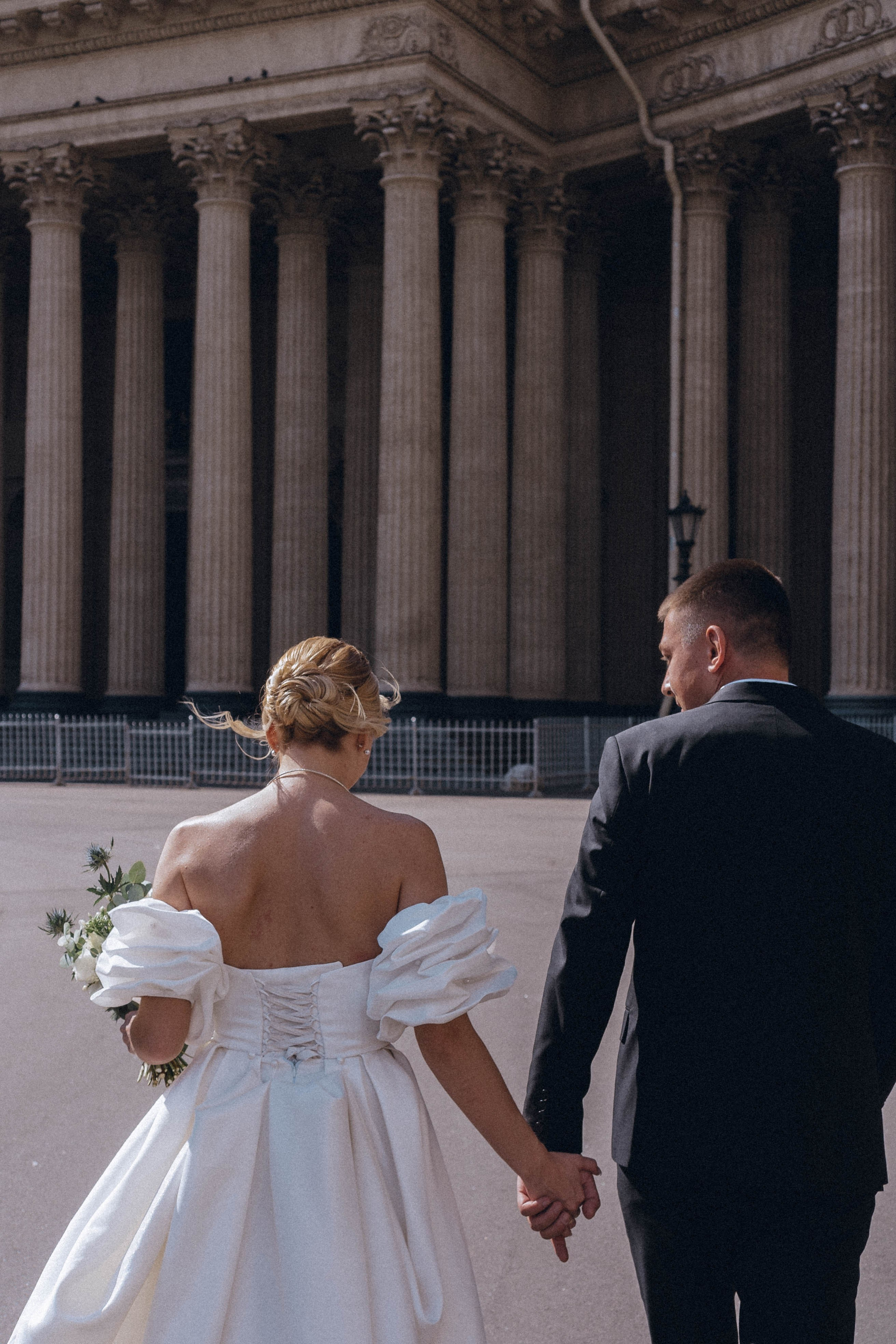 СВАДЕНБНАЯ СЬЕМКА НА КАТЕРЕ ПО КАНАЛАМ САНКТ-ПЕТЕРБУРГА И В АКВАТОРИИ НЕВЫ. Профессиональный фотограф, Санкт-Петербург — Виктория Богомолова