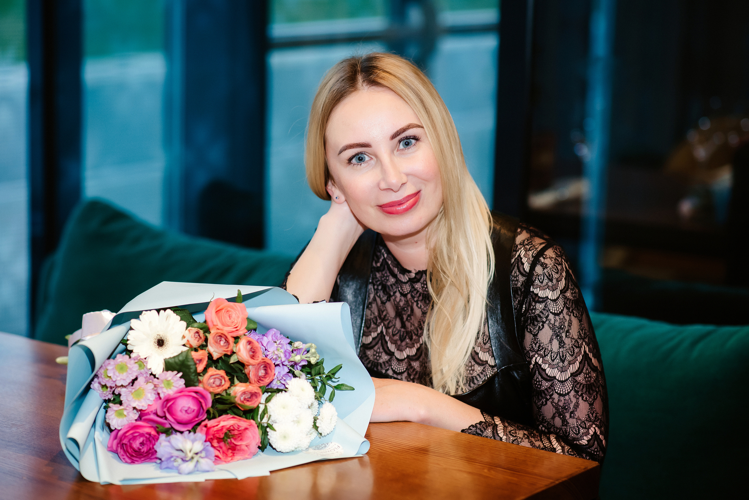 День рождения в кругу подруг