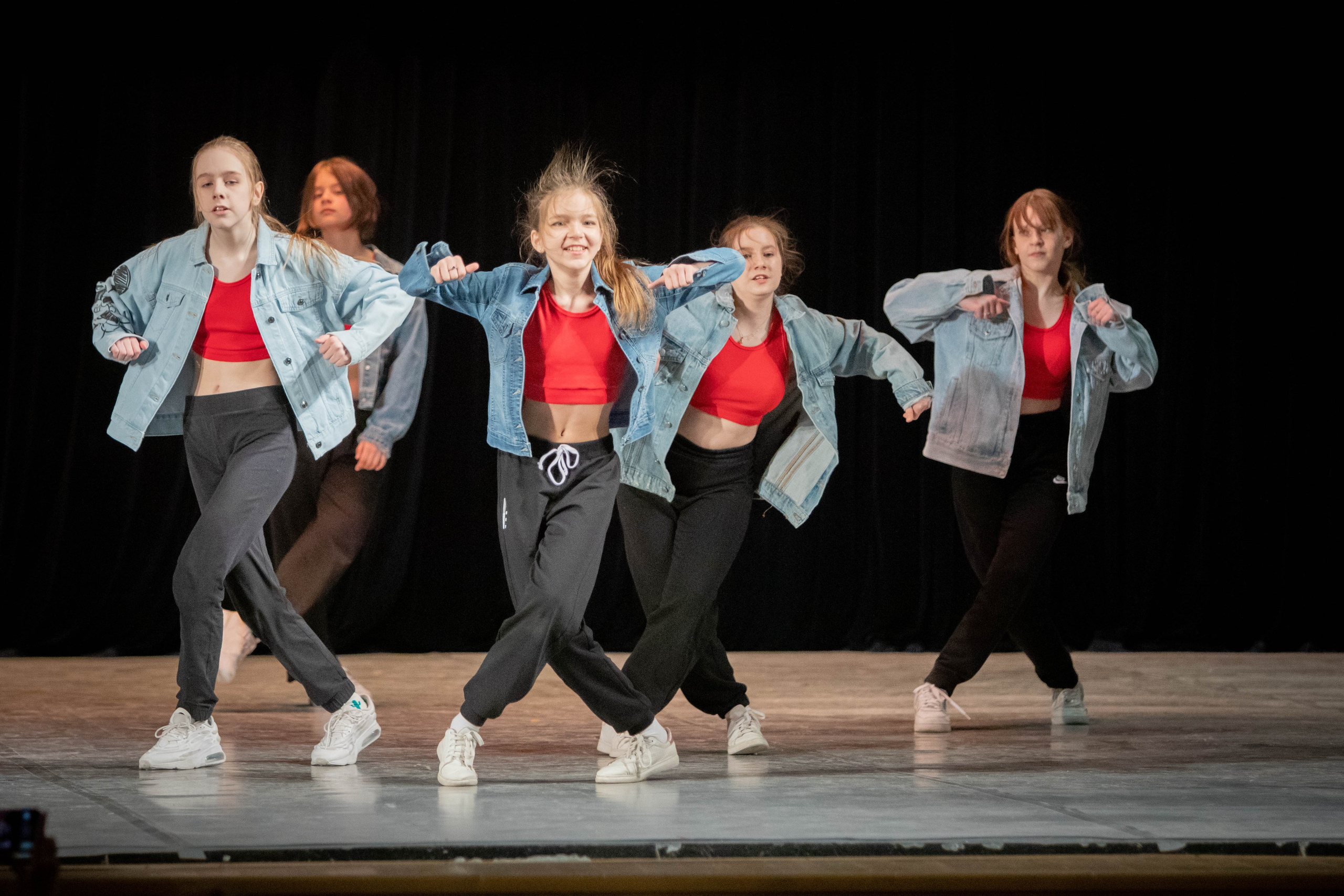 Танцы. Фотография, ретушь, сканирование, восстановление старых фото, интерьерная съёмка, студия. Данилов Александр, Москва