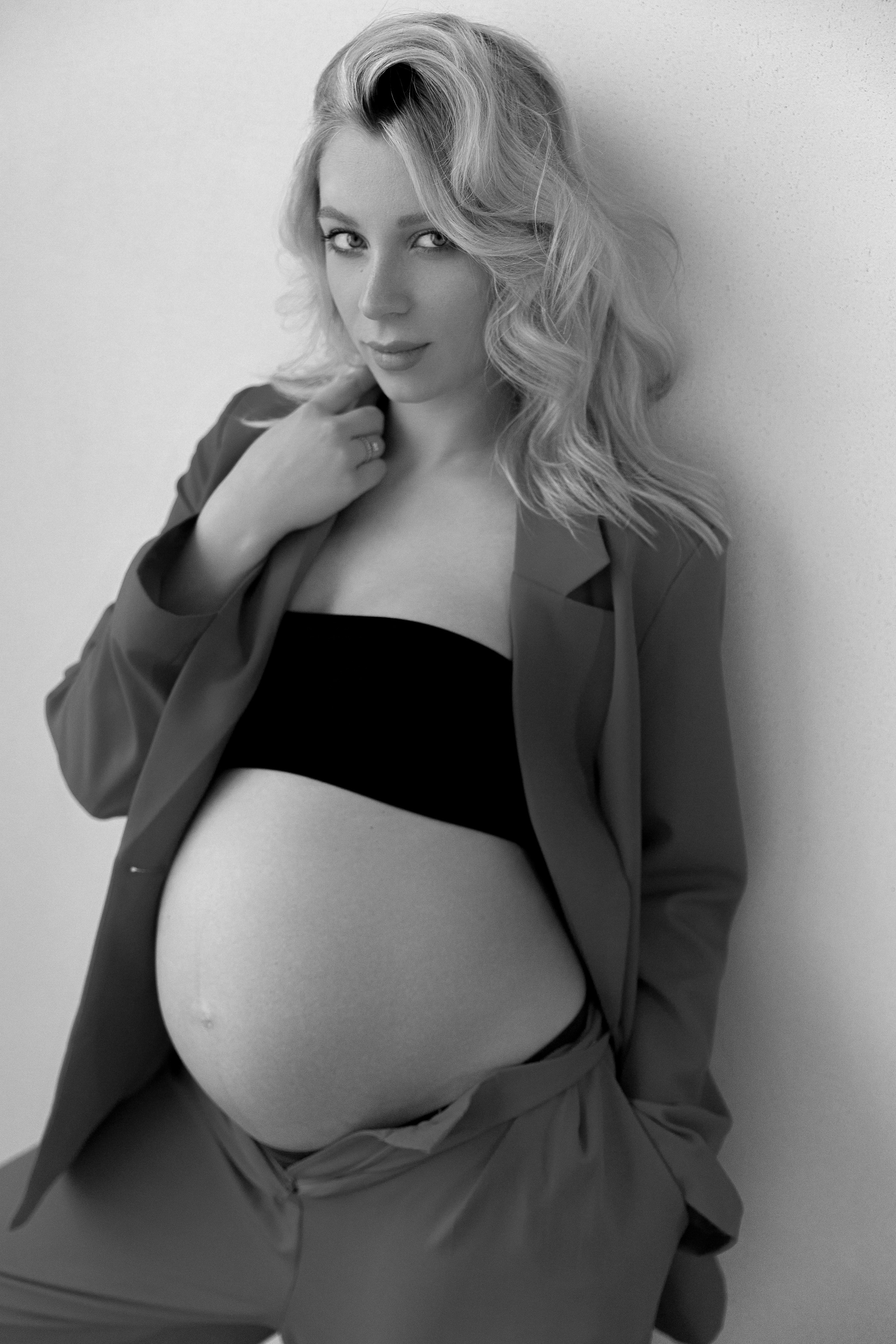 Беременная фотосессия в студии  Краснодар, Анапа, Сочи, Геленджик. Свадебный фотограф и видеограф Краснодар, Ростов, Сочи, Новороссийск