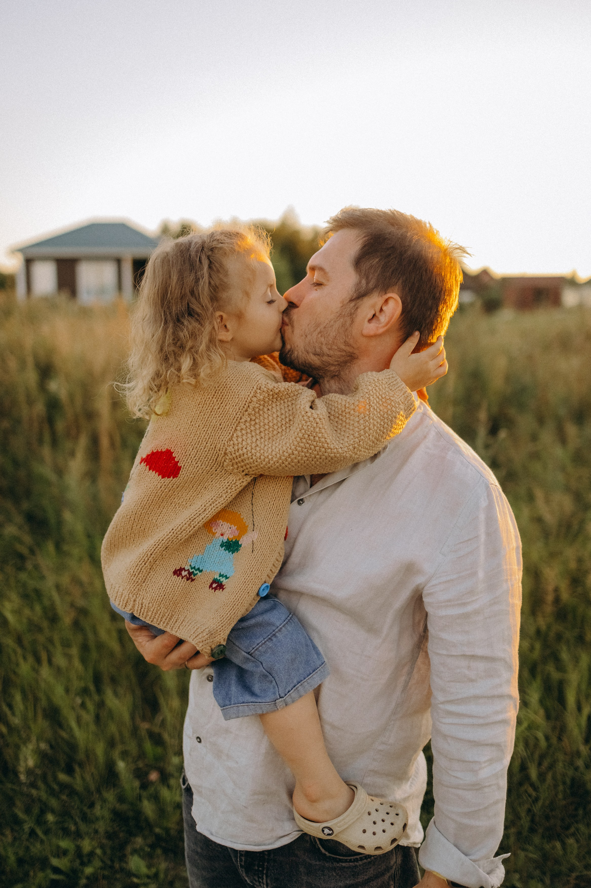 Алена, Еся, Агния. Главная