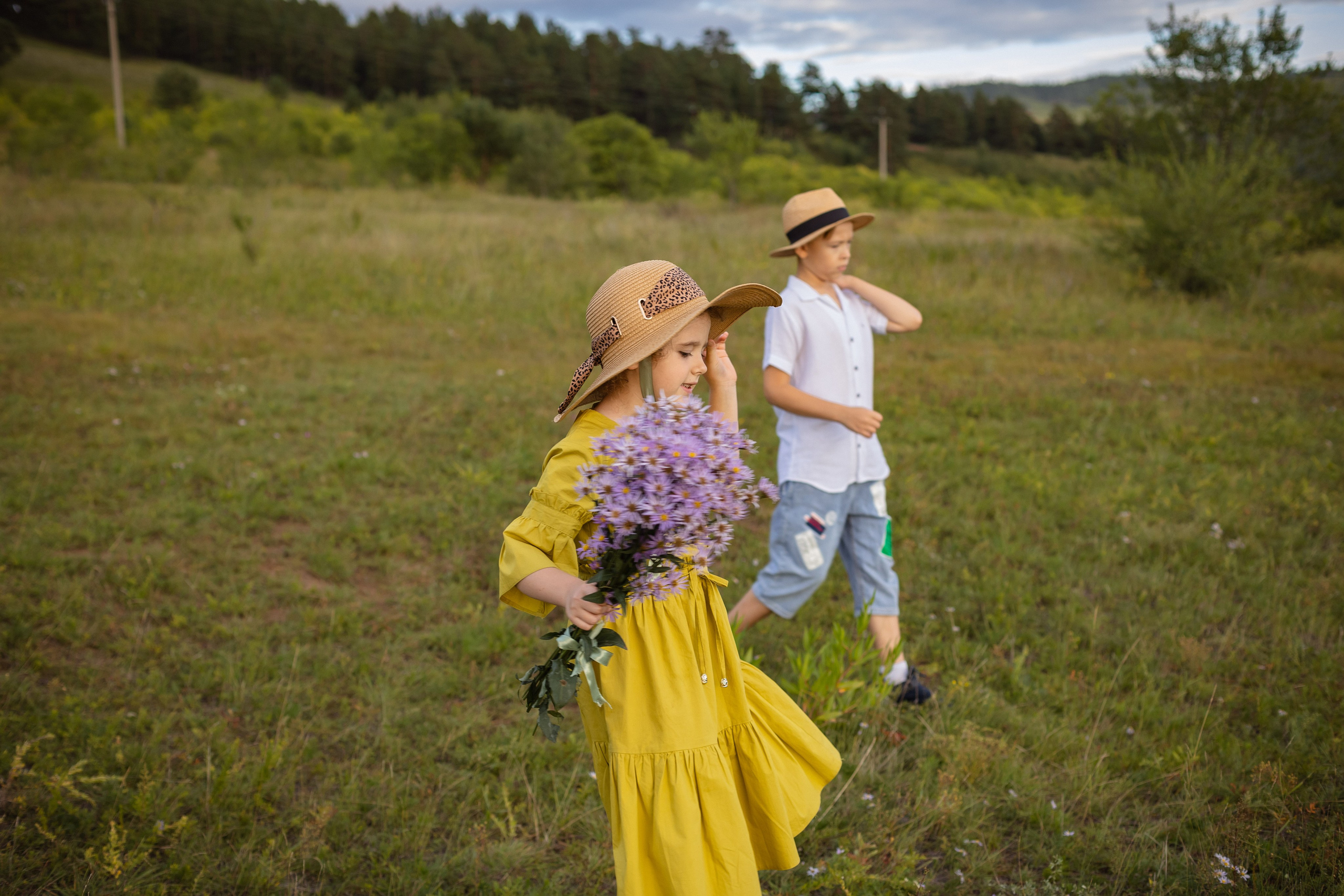 Закат. Фотограф Григорьева Ольга. Портретная, семейная съёмка, Love Stori, видеосъёмка в городе Чита. Выпускные альбомы, фотокниги