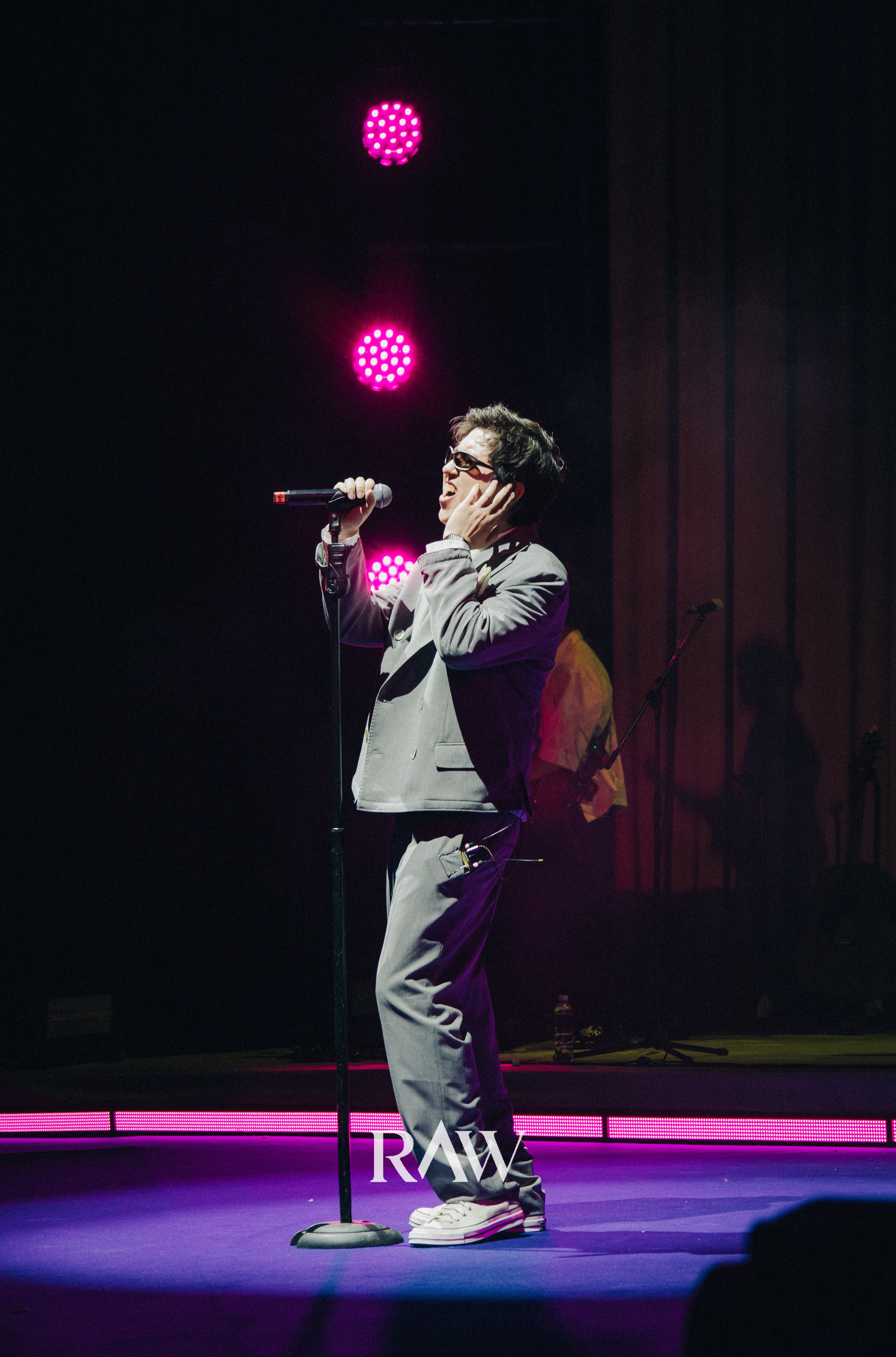 M'Dee Solo Concert. Maksiimiliano Raw фотограф Алматы