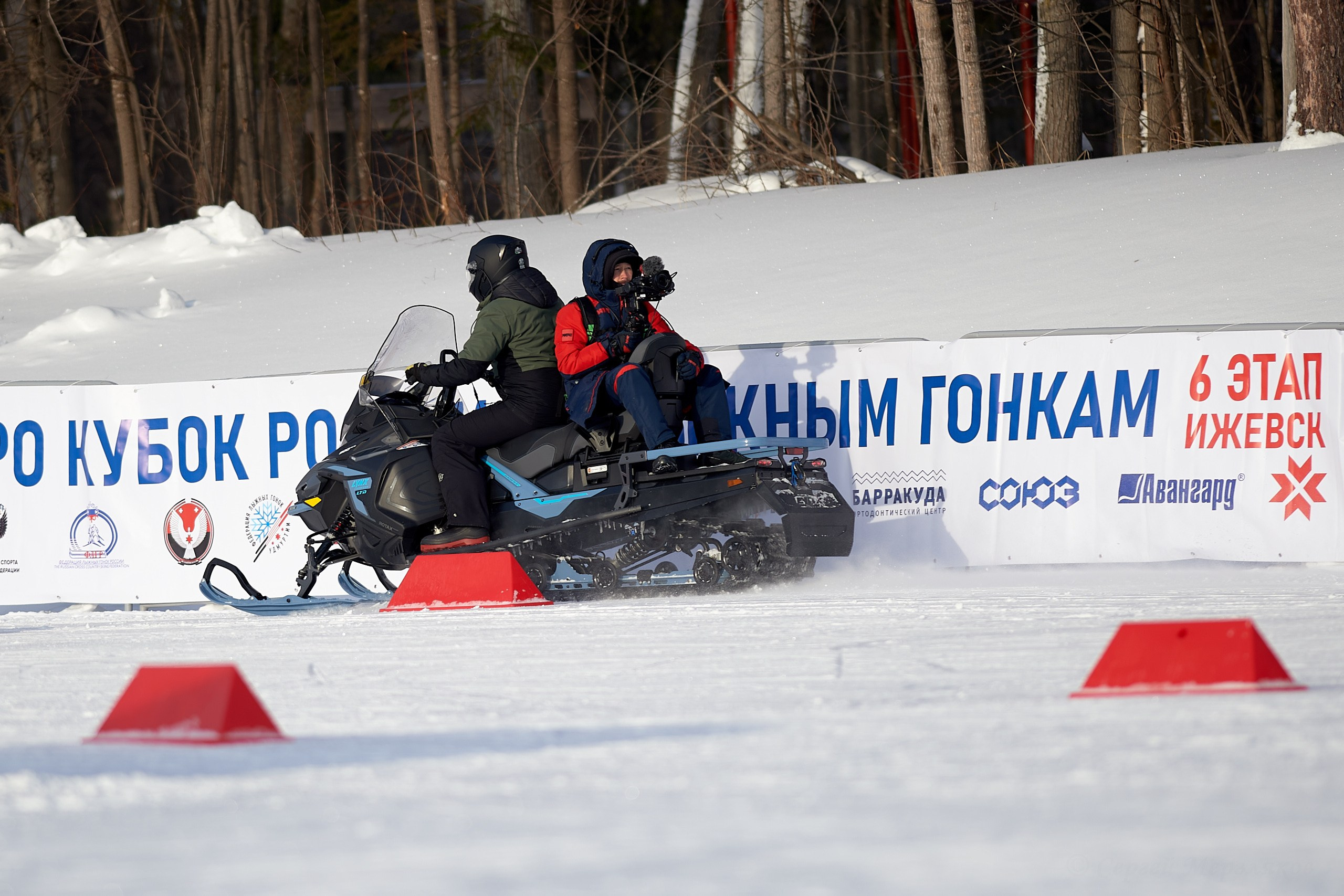 VI этап ФосАгро Кубка России по лыжным гонкам. Ижевск 25.01.2025 и 26.01.2025. Спортивный репортажный фотограф в Ижевске Сергей Мерзляков