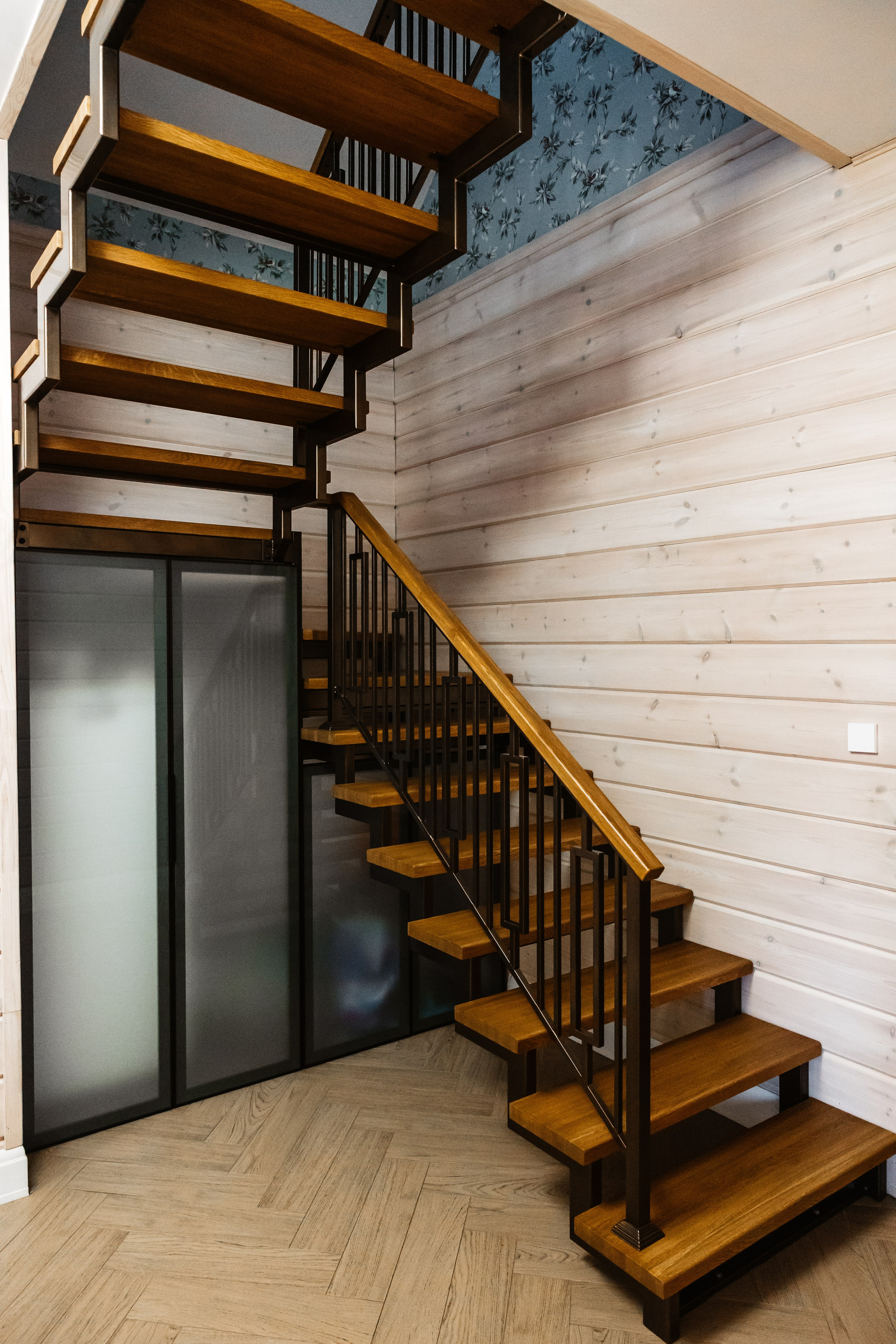 ЛО Частный дом. Дизайн интерьера квартир домов и общественных помещений, семейная студия Татьяна и Александр Бродюк в Санкт-Петербурге