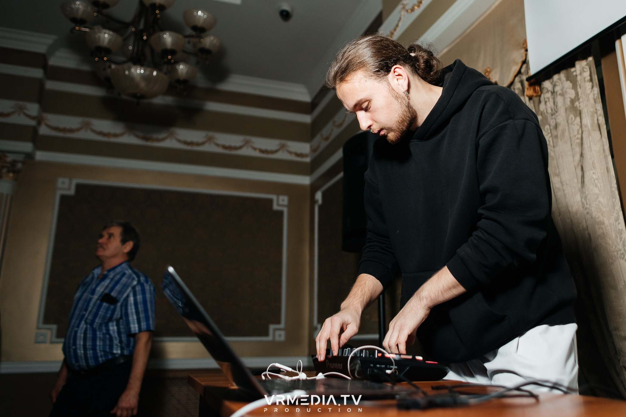 BAD BOYS BAND в ресторане «Империя»