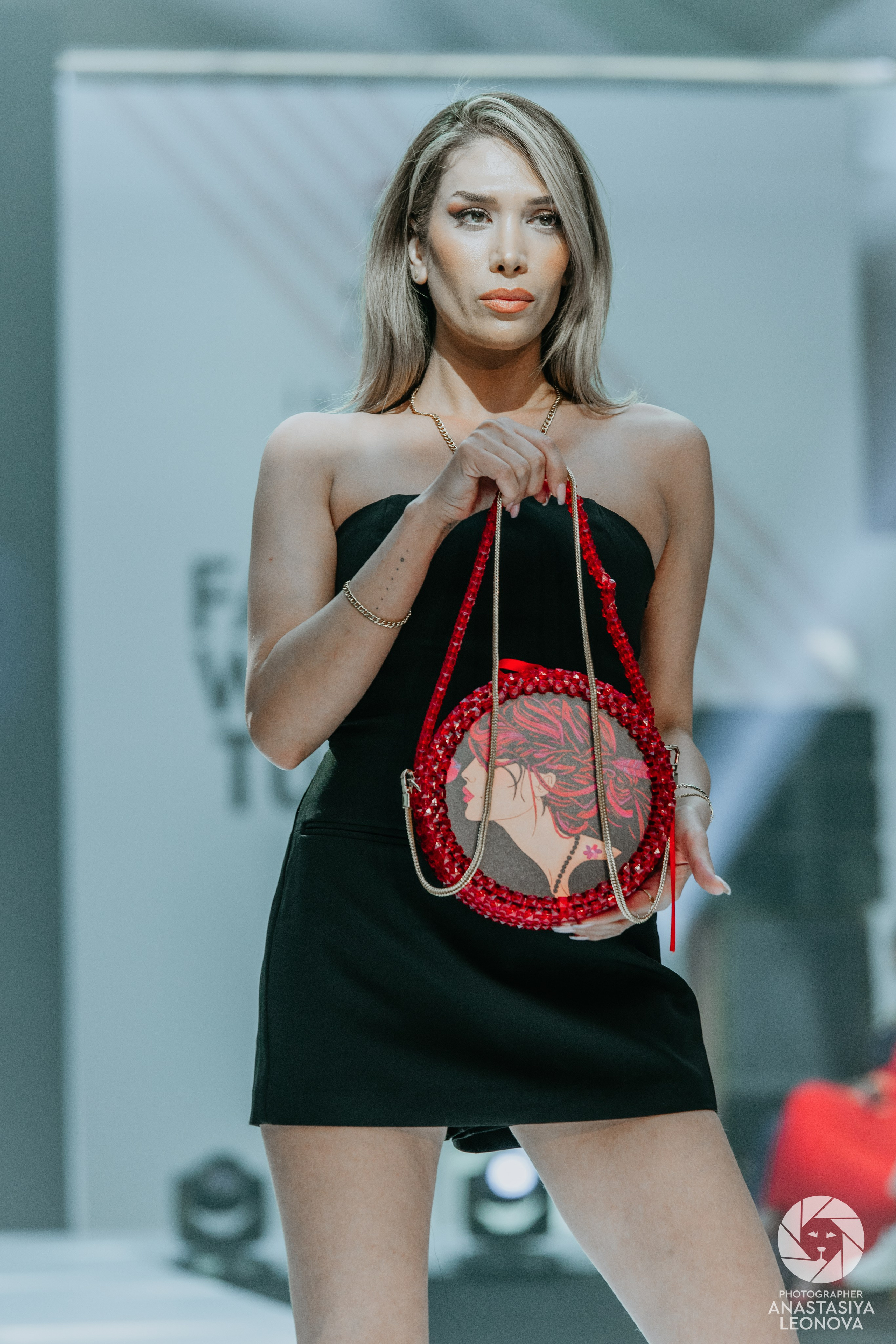 Fashion Week Türkiye [spring, 2025]. Anastasia Leonowa