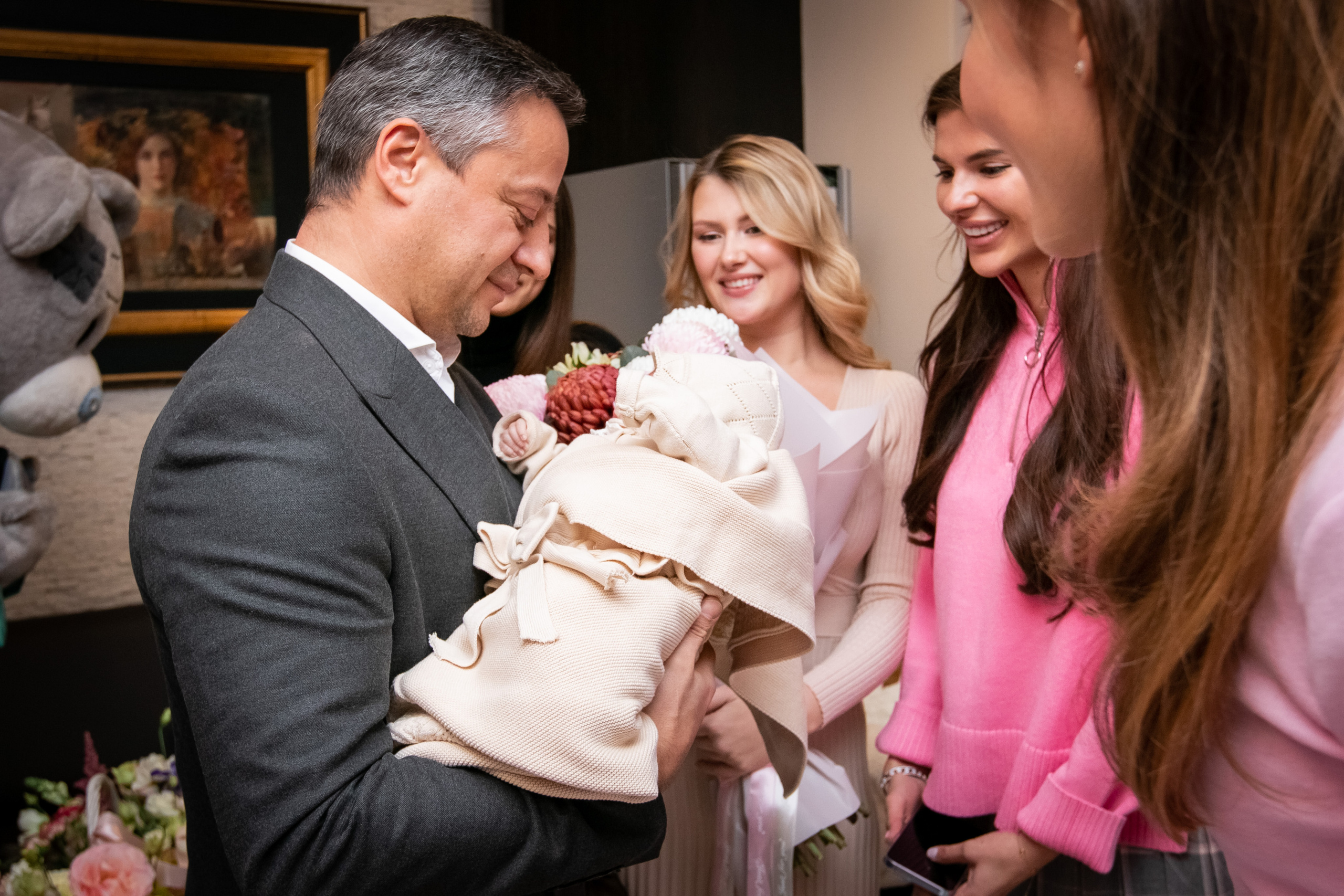 Фотограф выписки из роддома. Портретный фотограф в Москве