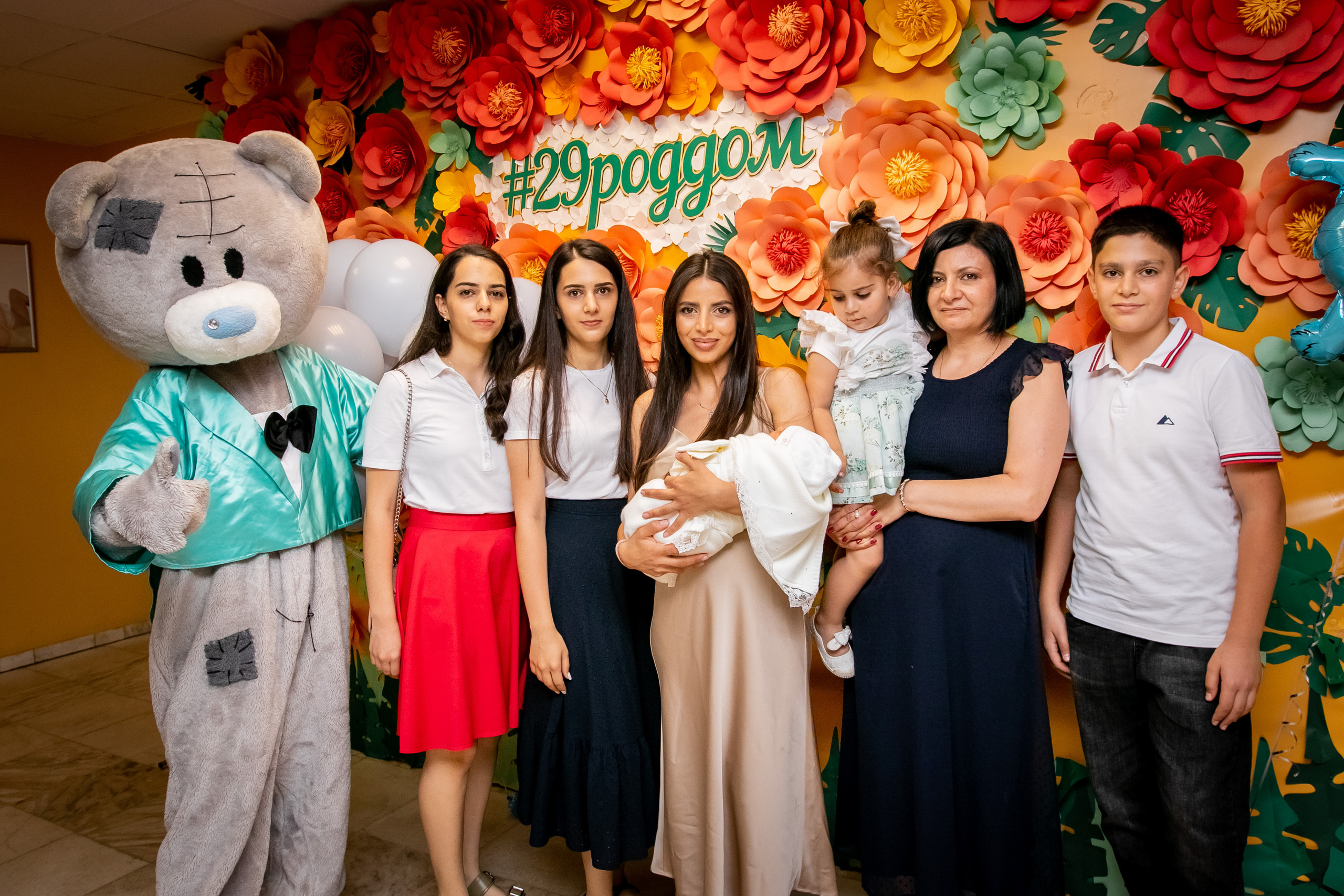 Фотограф выписки из роддома. Портретный фотограф в Москве