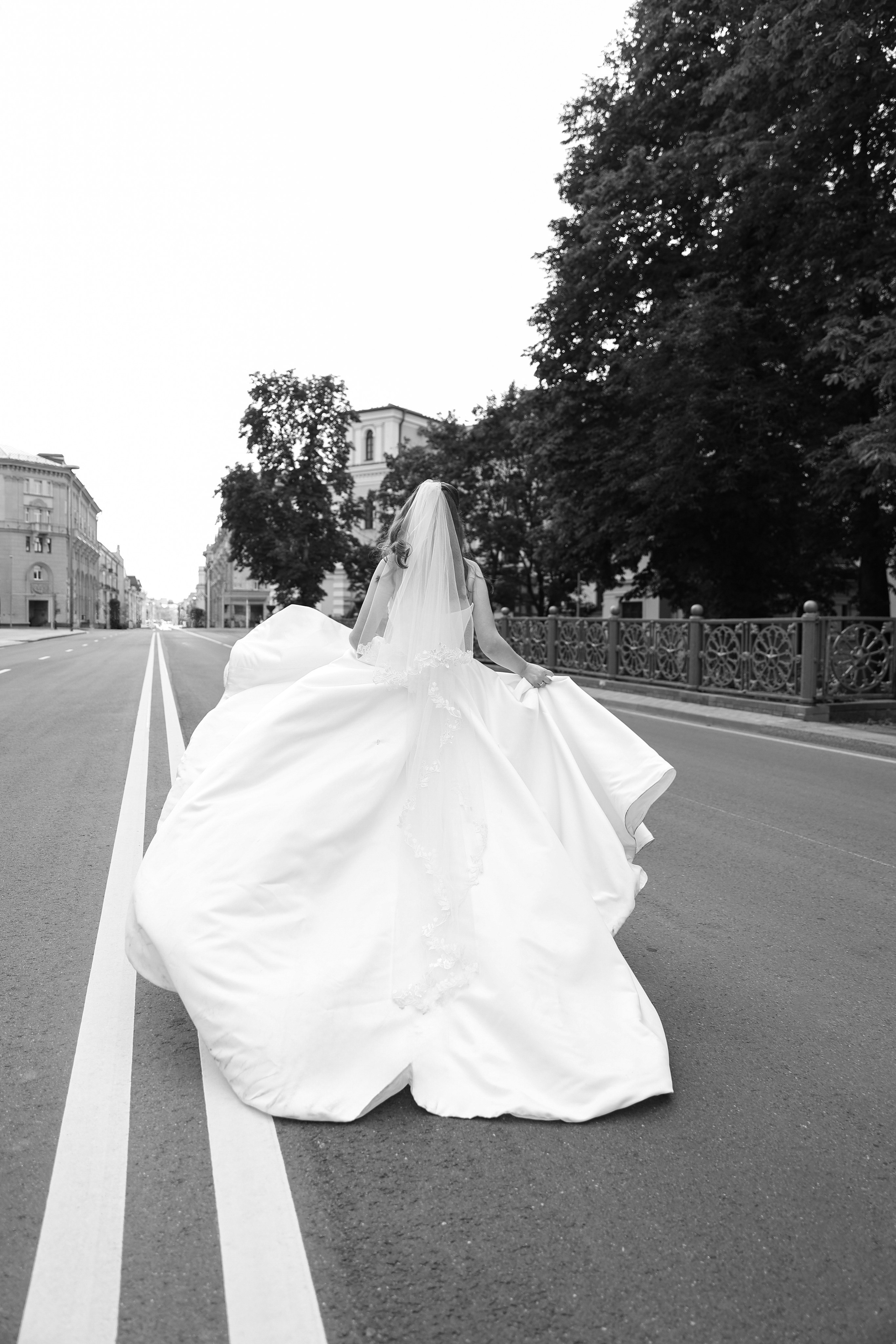 Павел и Дарья. Свадебные фотограф и видеограф в Минске Голдосовы Марина и Вадим