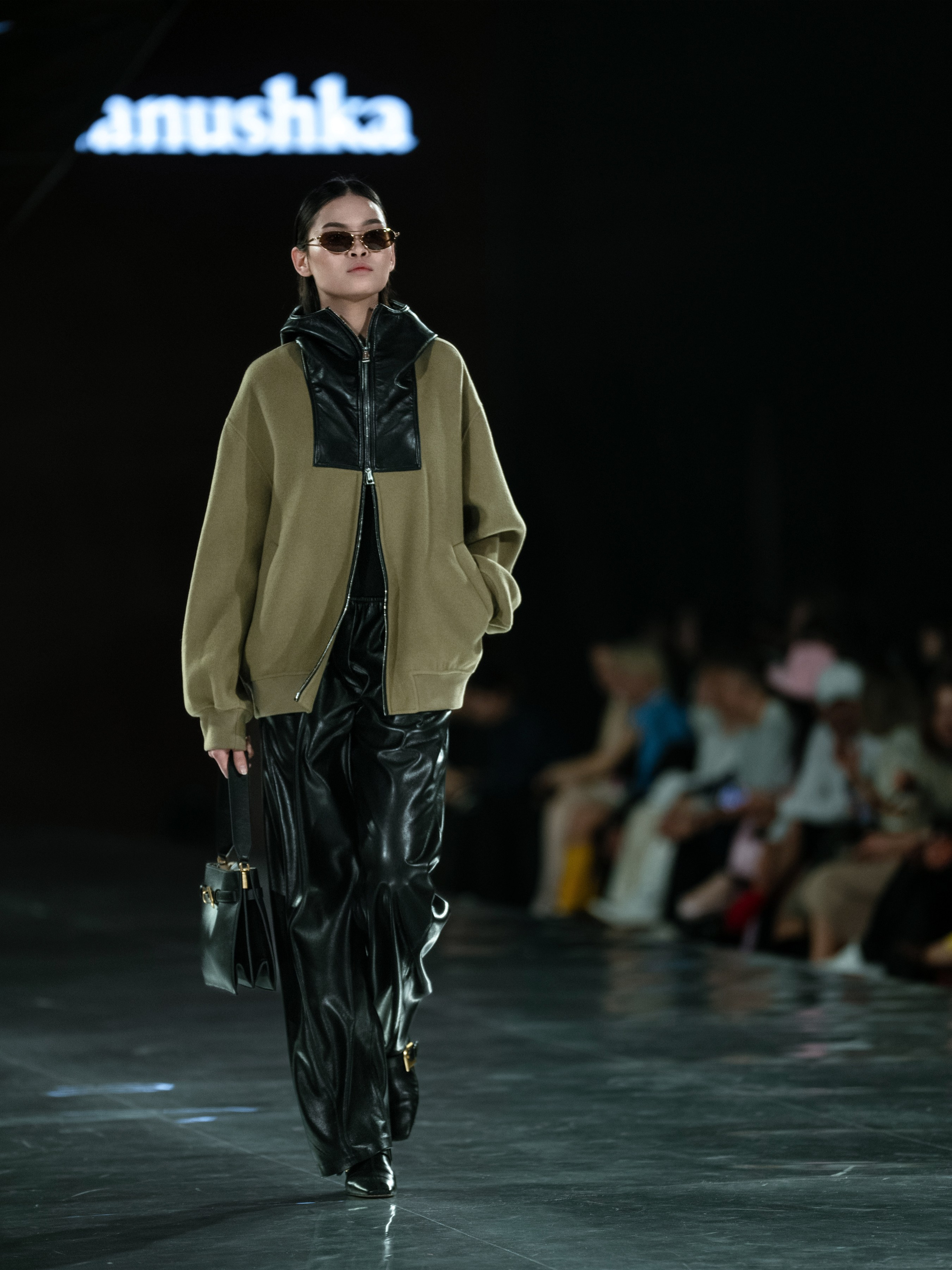 Visa Fashion Week Nanushka. Сайт Алматинского НЮ АРТ, будуар и фэшн фотографа Дениса Карпенко
