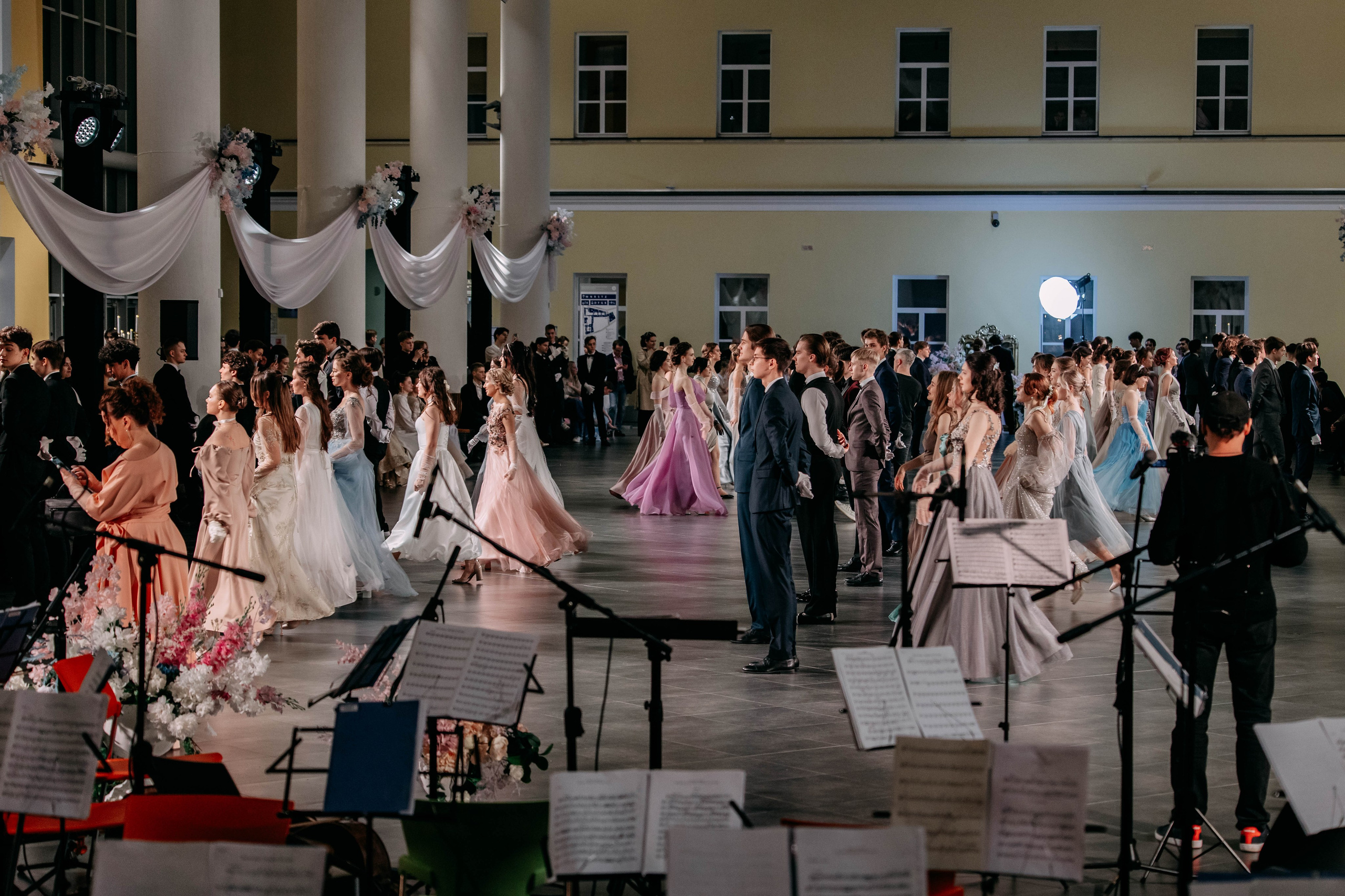 Бал студентов ВШЭ. Фото и видео съемка. Андрей Ионов