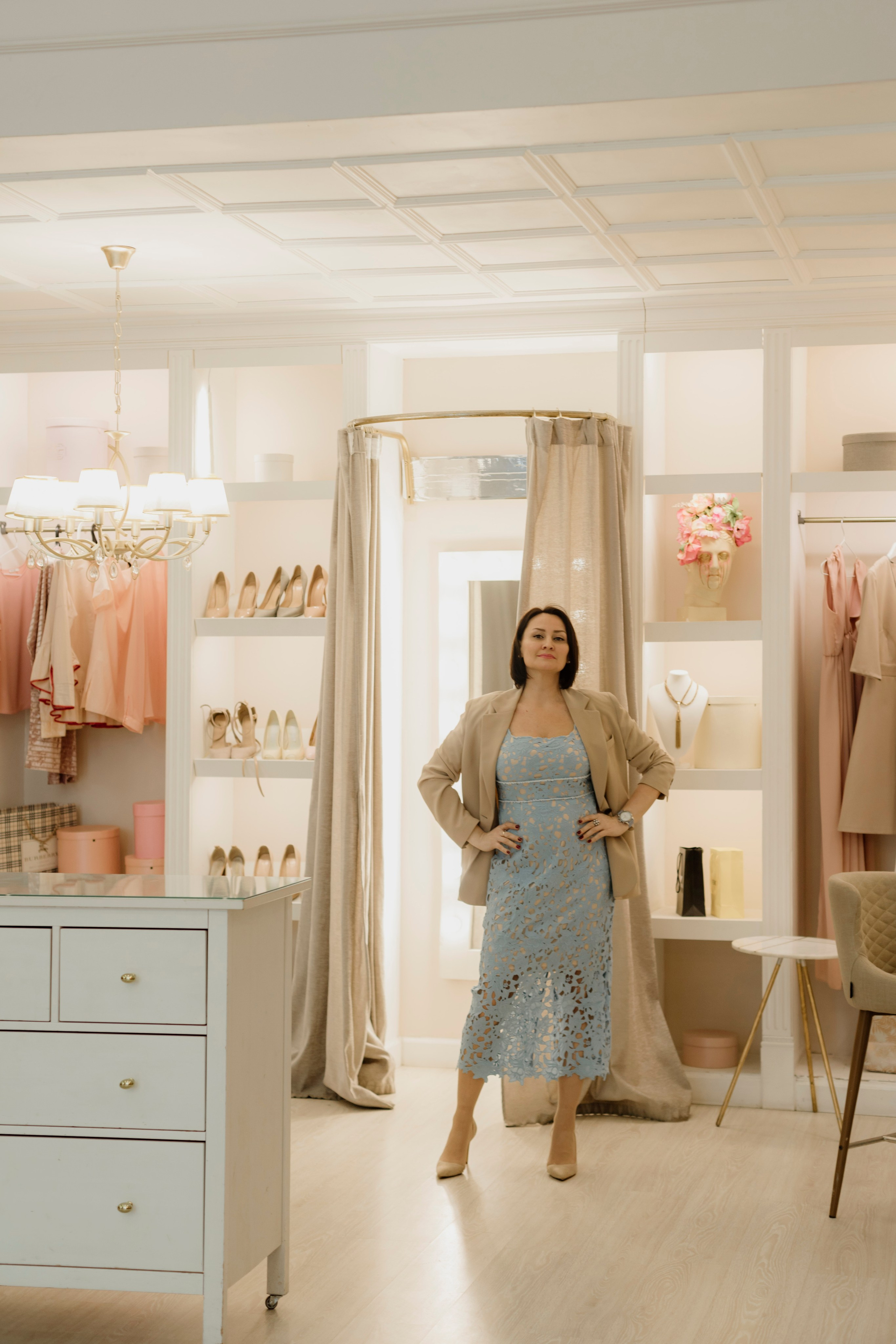 Контент для соц сетей и сайта стилист. Деловая и Бизнес съемка в  Москве Инесса Грушко