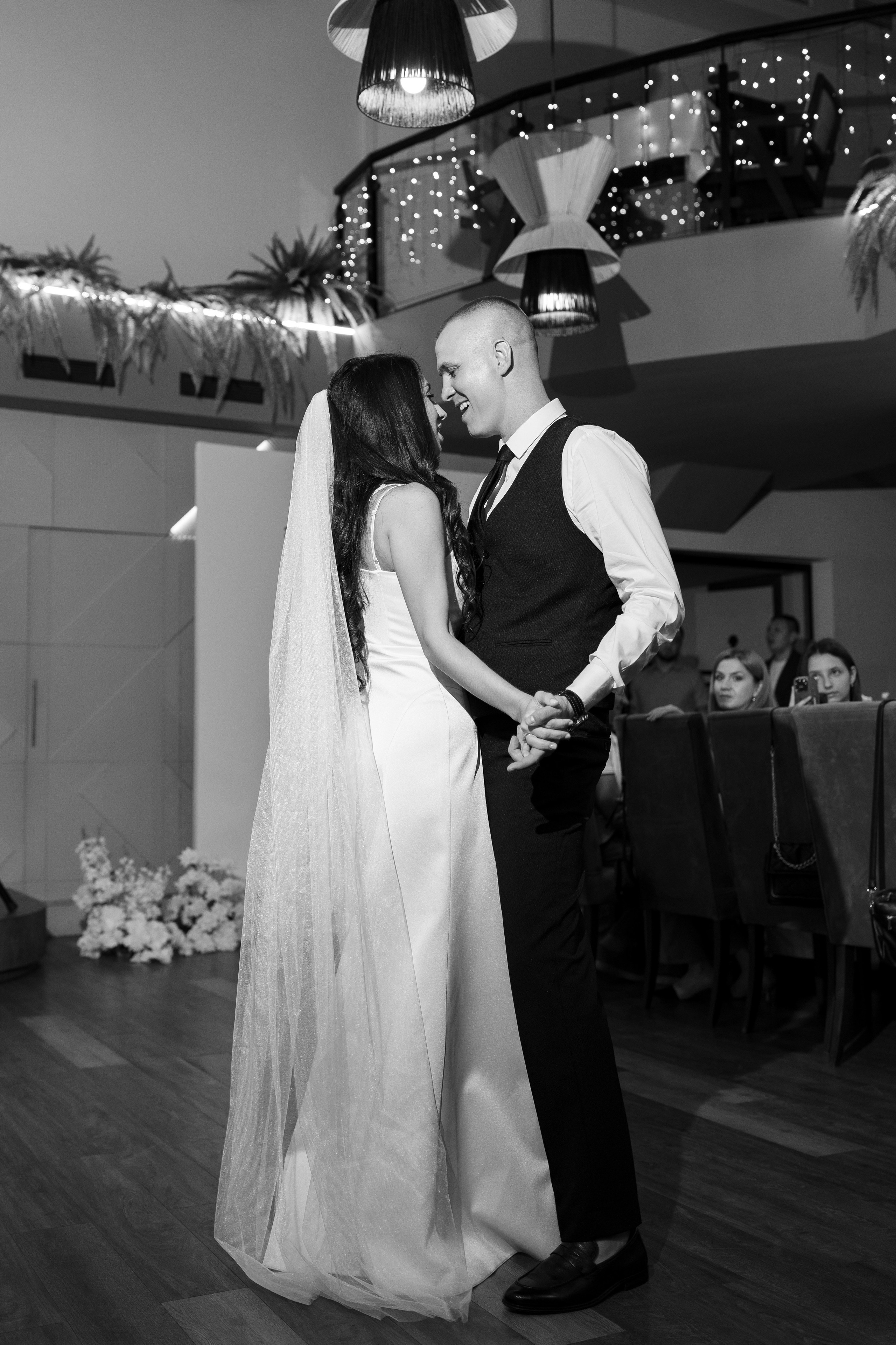 Свадебный ужин в Альбатросе. Анастасия Безуглова- свадебный фотограф в Таганроге