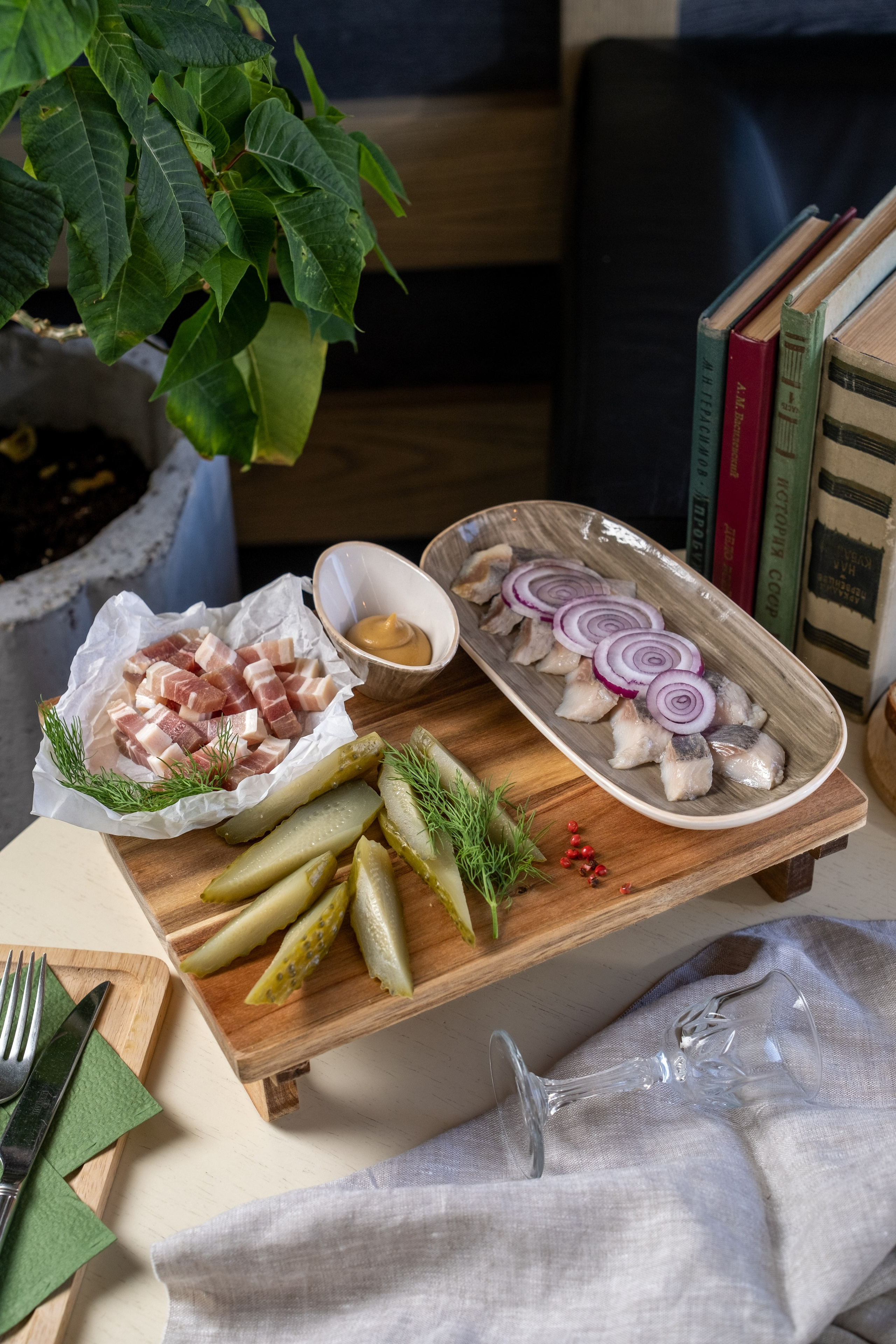 Кутузов. Фуд фотограф, предметный и контент фотограф в Смоленске Александр Милодан