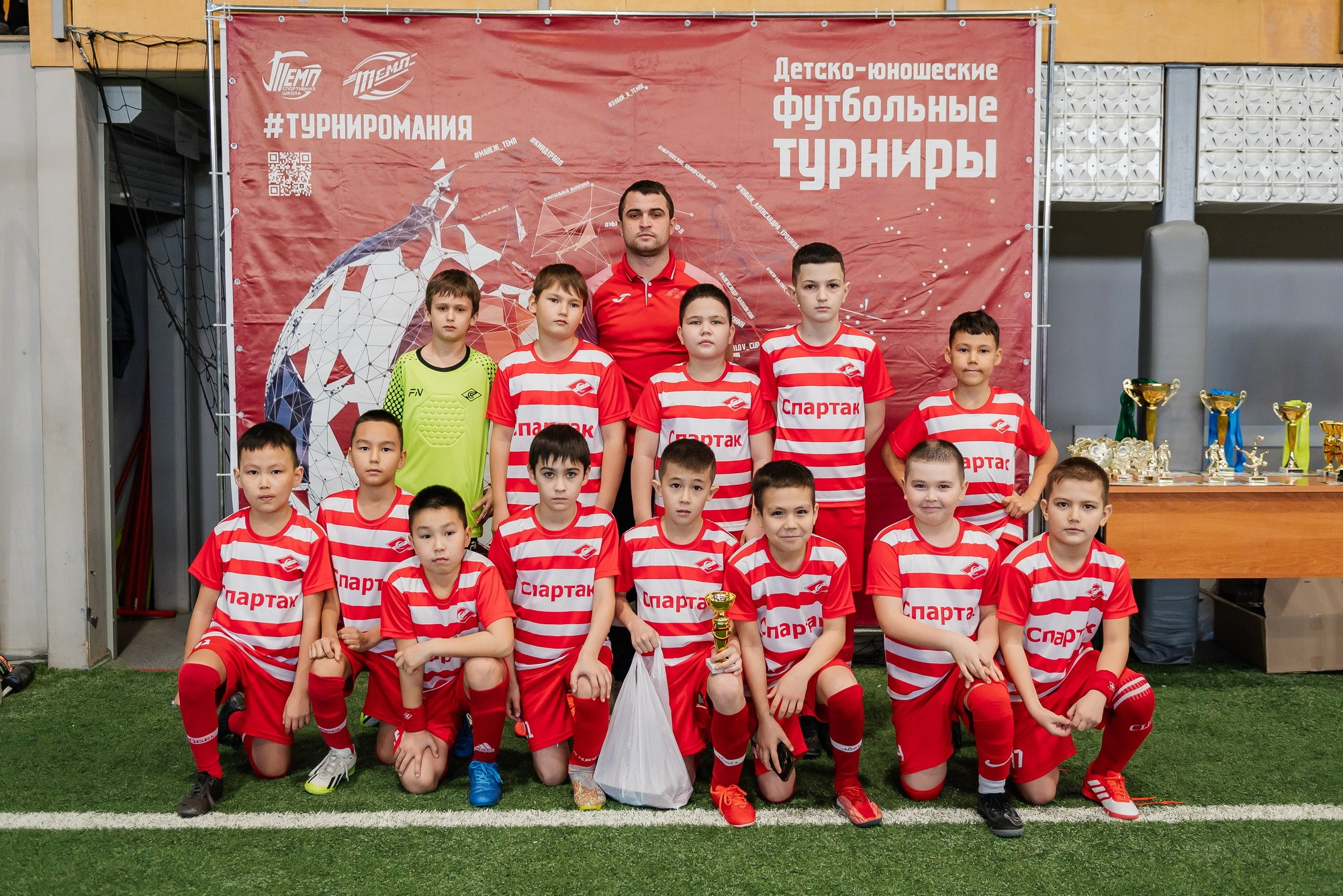 Детский турнир по футболу KAMILOV CUP-2024. Свадебный и репортажный фотограф Никита Сницарев в Барнауле
