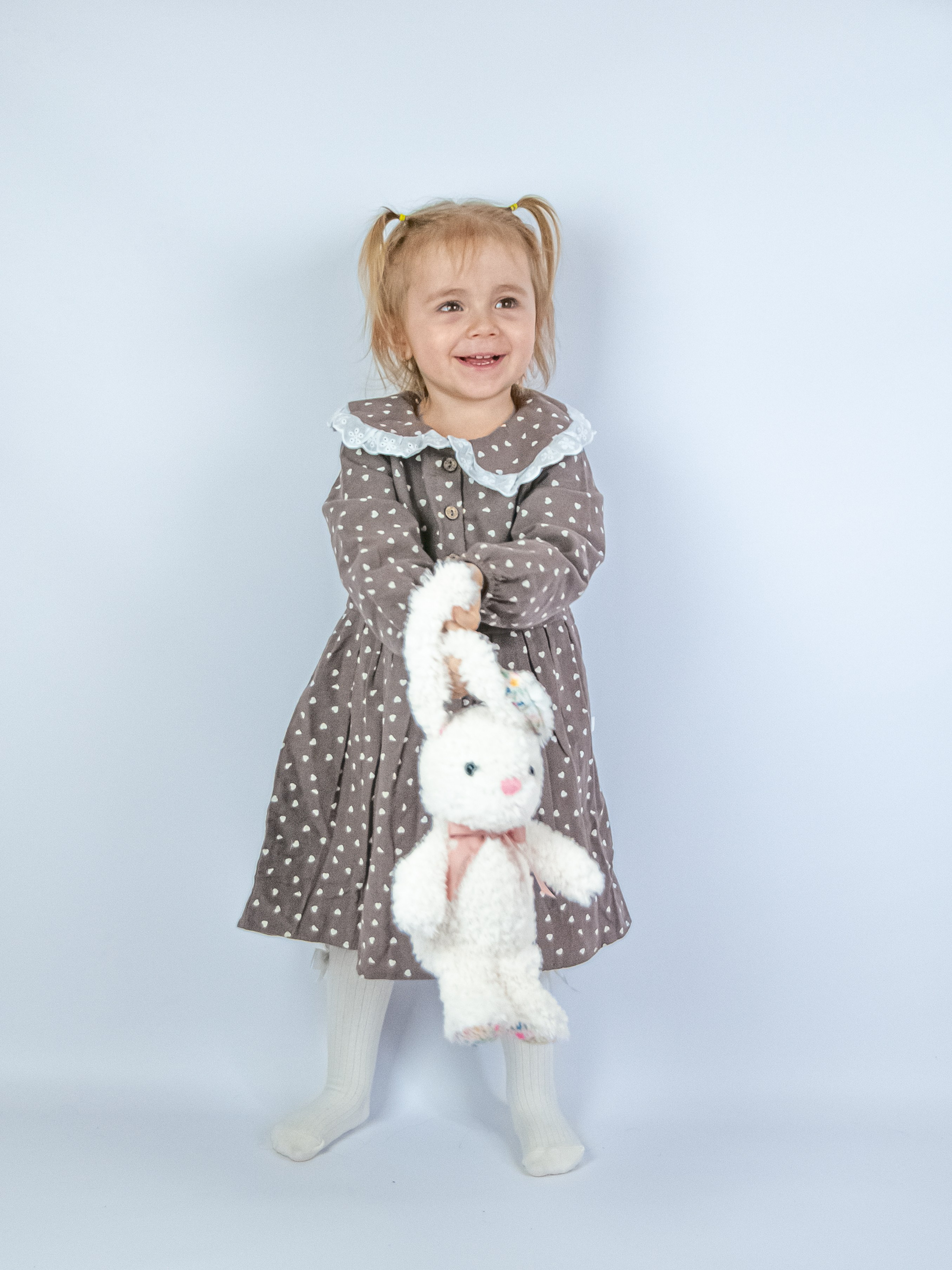 Фото на моделях. Предметный фотограф для маркетплейсов в Раменском