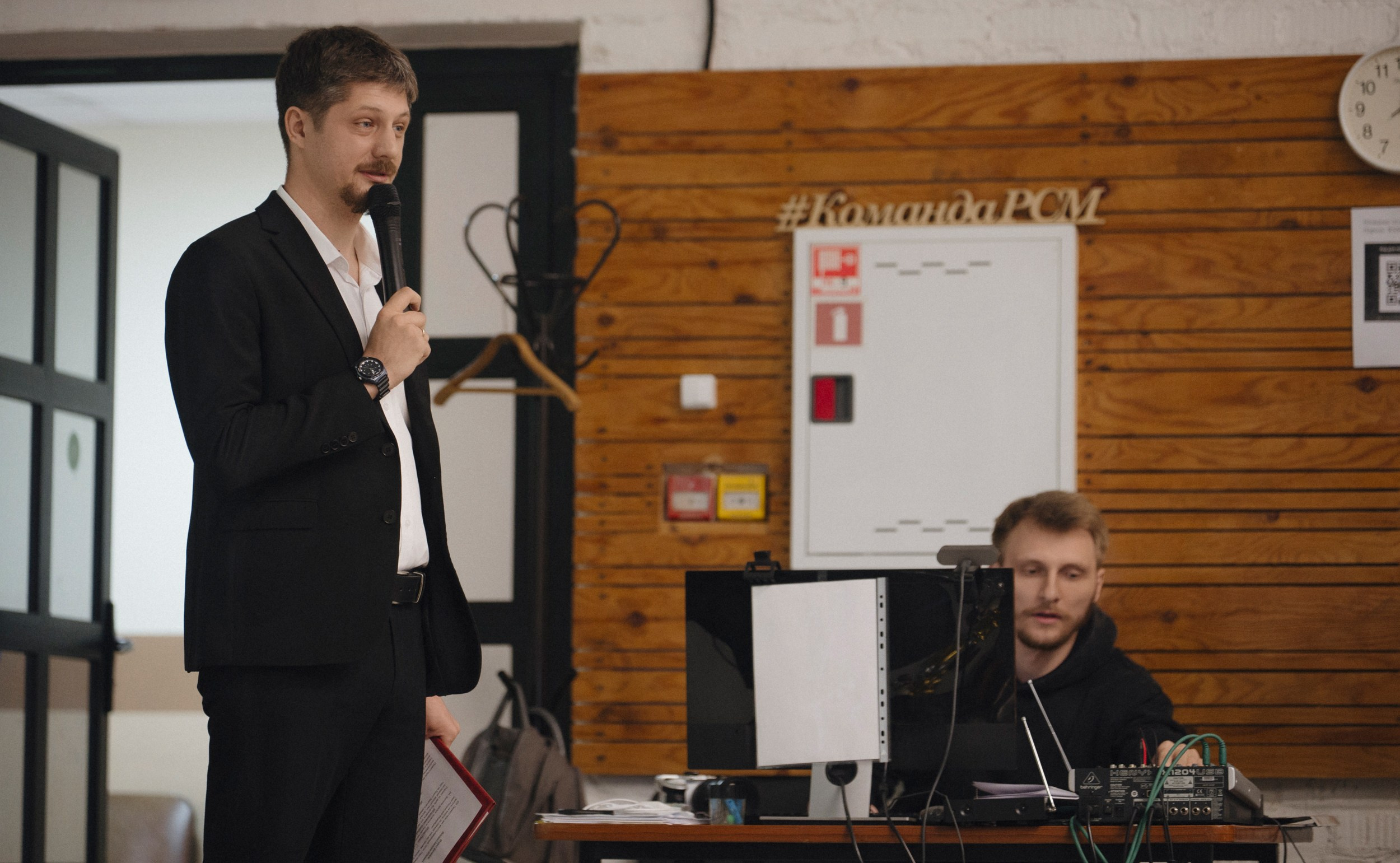 Линейка/Последний звонок АТШ. Photoalbum-vl.ru