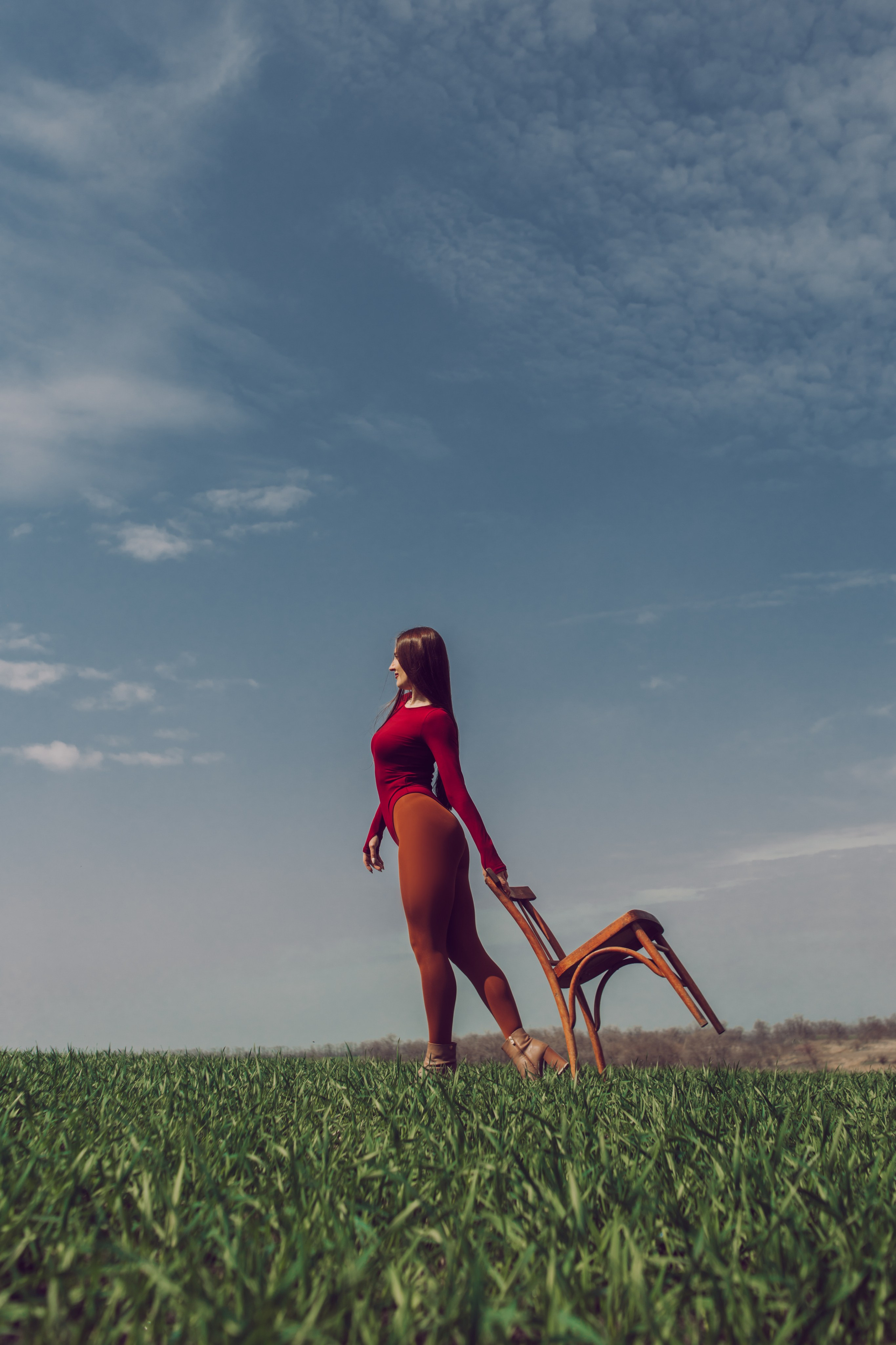 Фотосессия в поле с ковром. Свадебный и семейный фотограф в Краснодарском крае Мария Данилкина