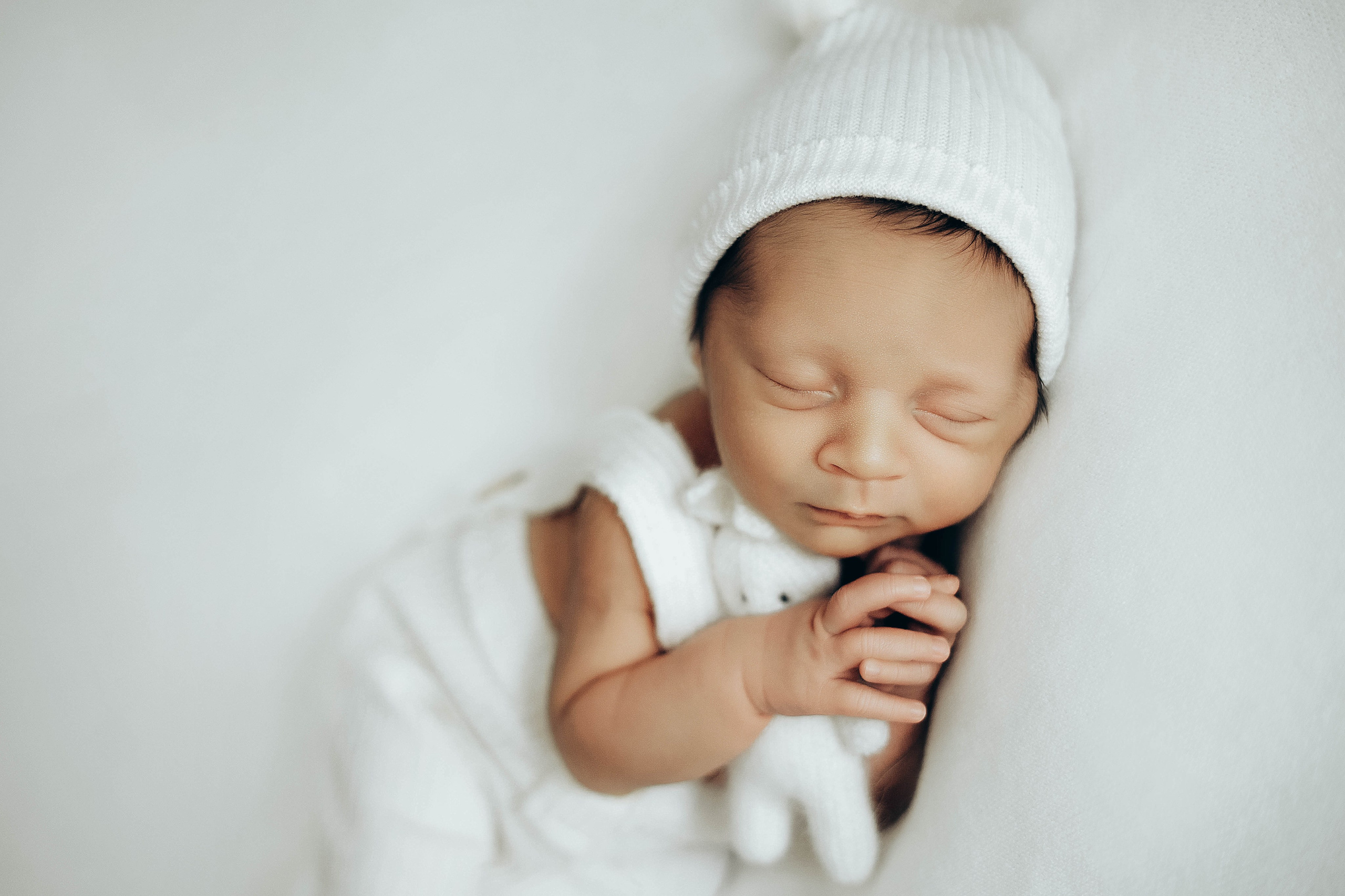 фотограф фотосессия ньюборн новорожденный малыш лайфстайл классический newborn фотосессия в краснодаре фотограф в краснодаре роды роддом фотограф малыш роды беременность