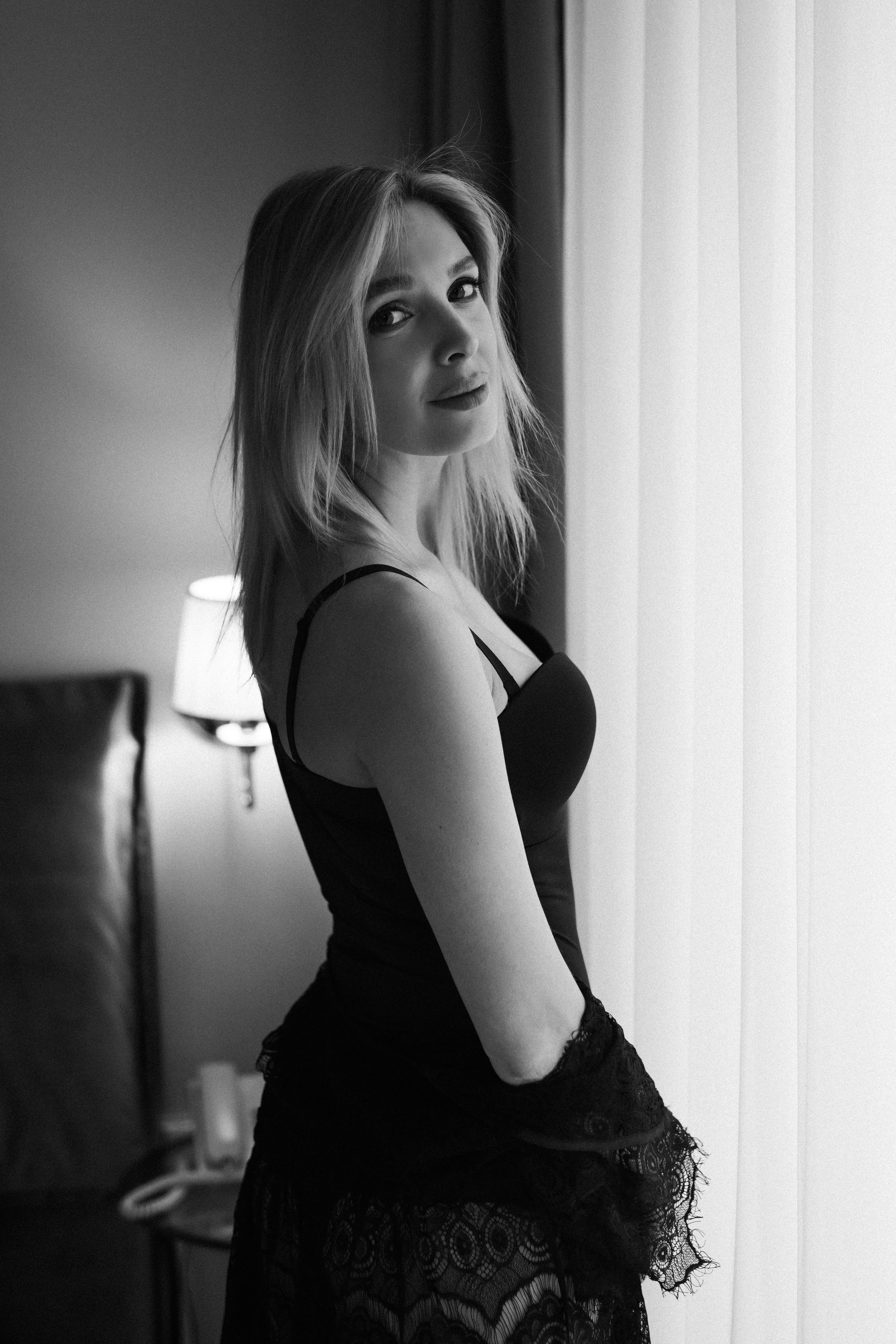 Ирина — Портрет в «Мадам Эль», г. Светлогорск. Фотограф Зеленоградск Красильникова Елена