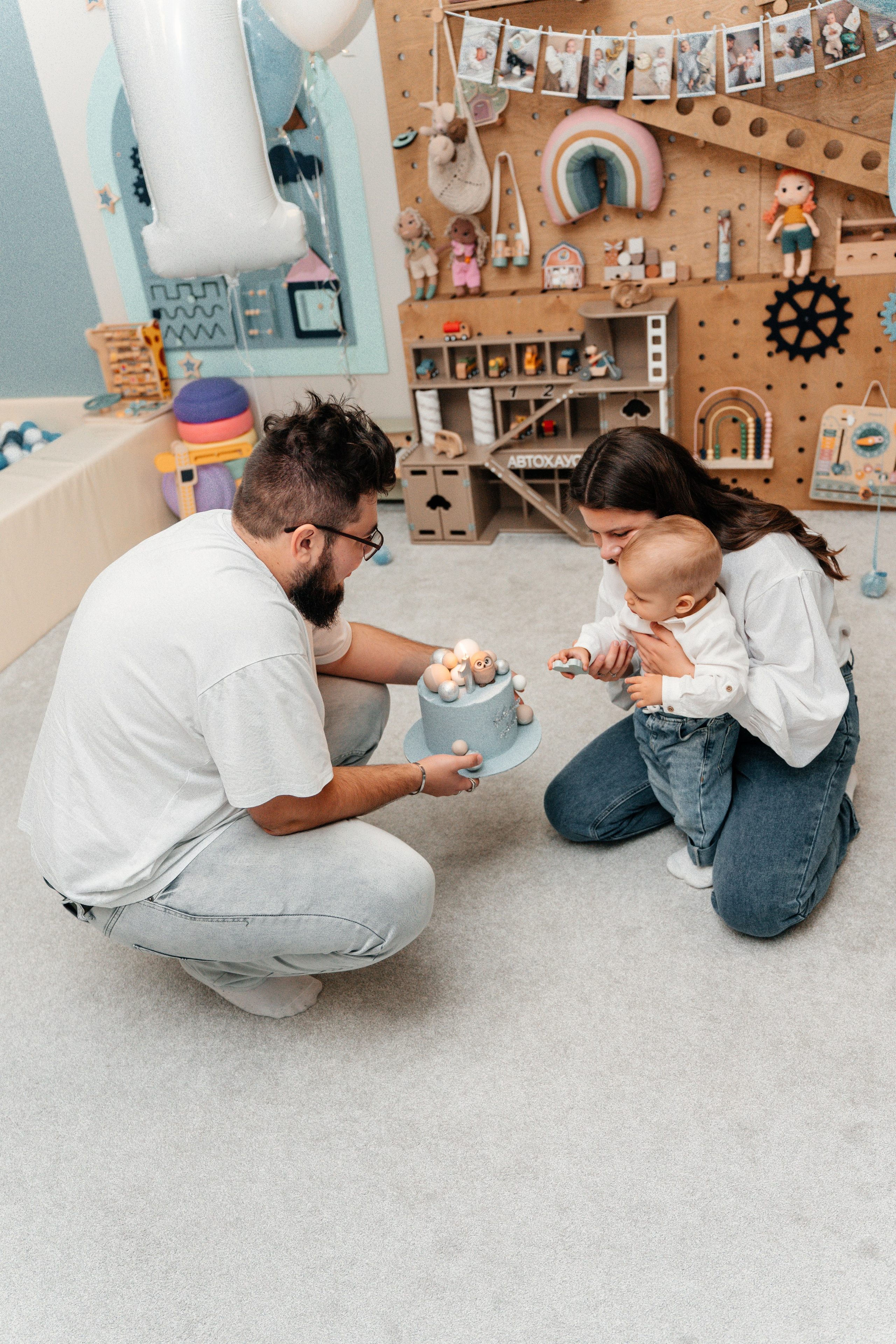 Годовасие Савелия. Ваш семейный фотограф в Минске — Вика Трегубова