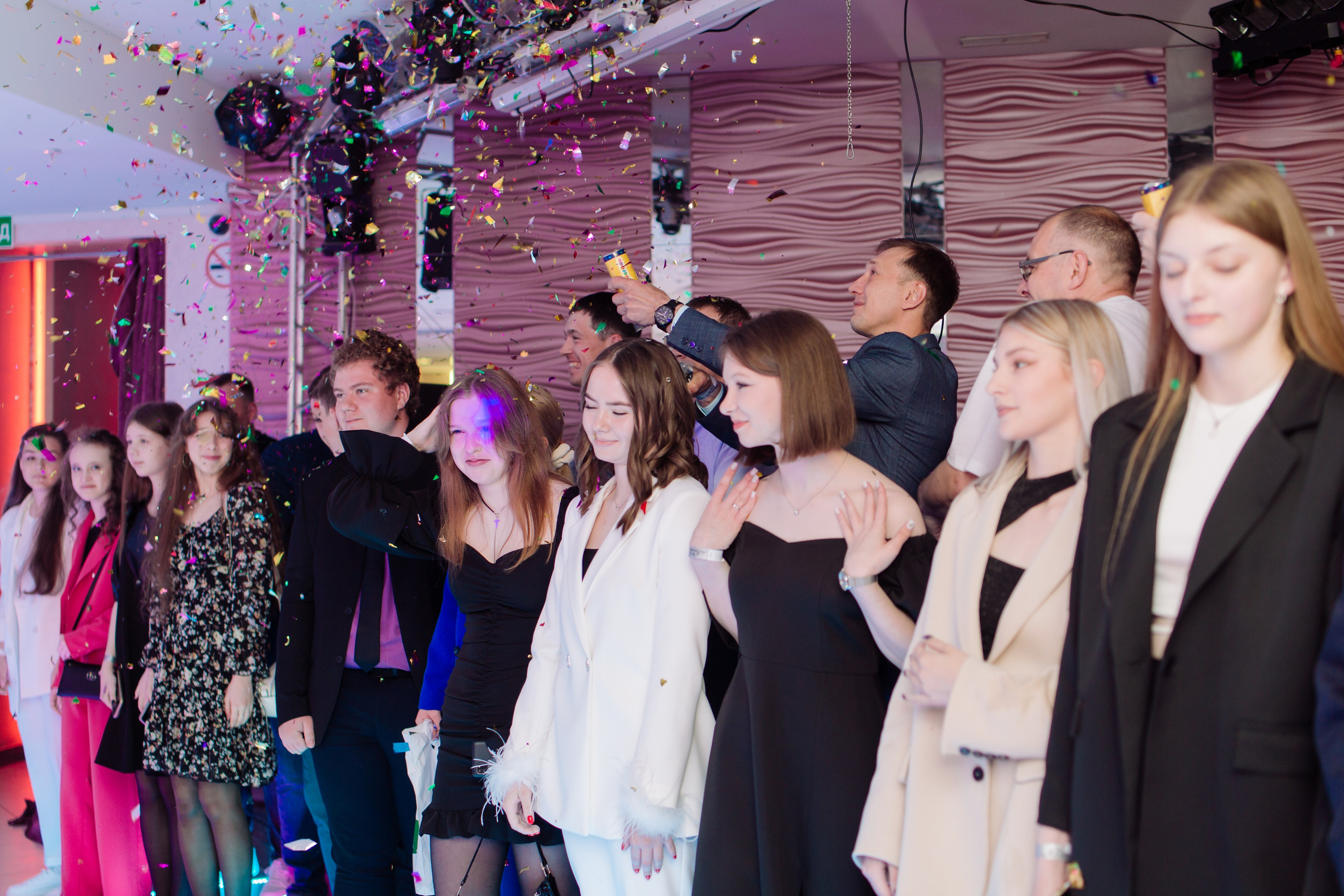 Выпускные старшая школа. Фотограф Южно-Сахалинск