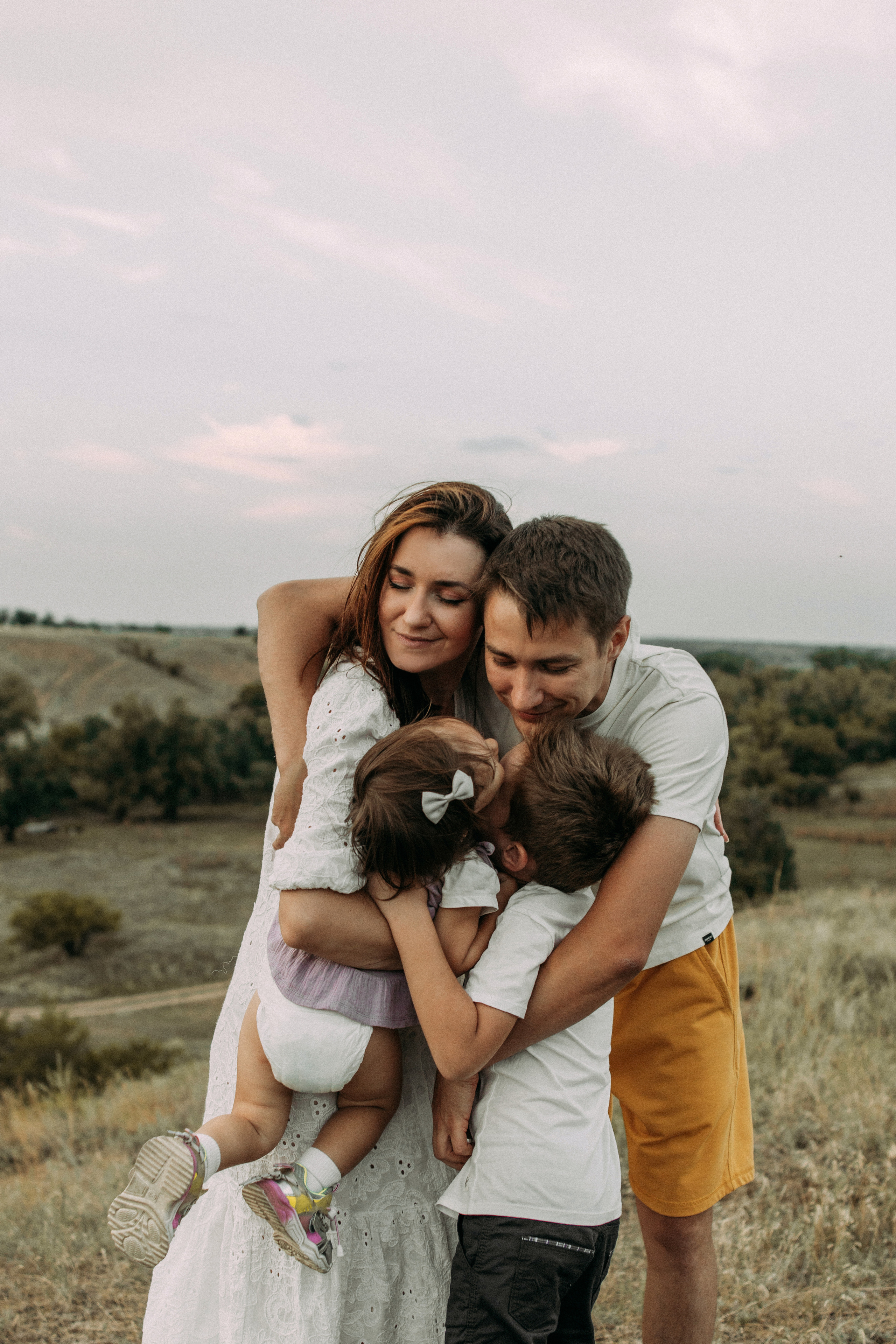 Денис, Наталья, Мирон и Алёна. Семейный фотограф и детский фотограф в Волгограде Алеся Бутакова — дет