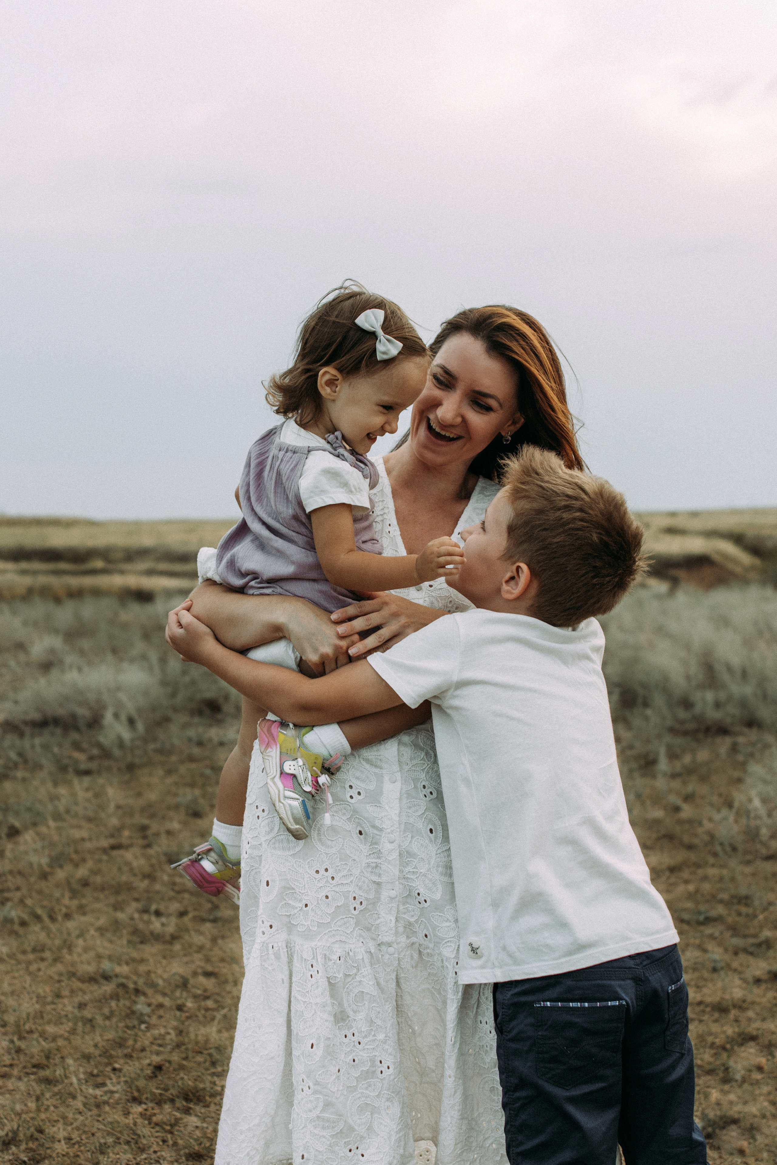 Денис, Наталья, Мирон и Алёна. Семейный фотограф и детский фотограф в Волгограде Алеся Бутакова — дет