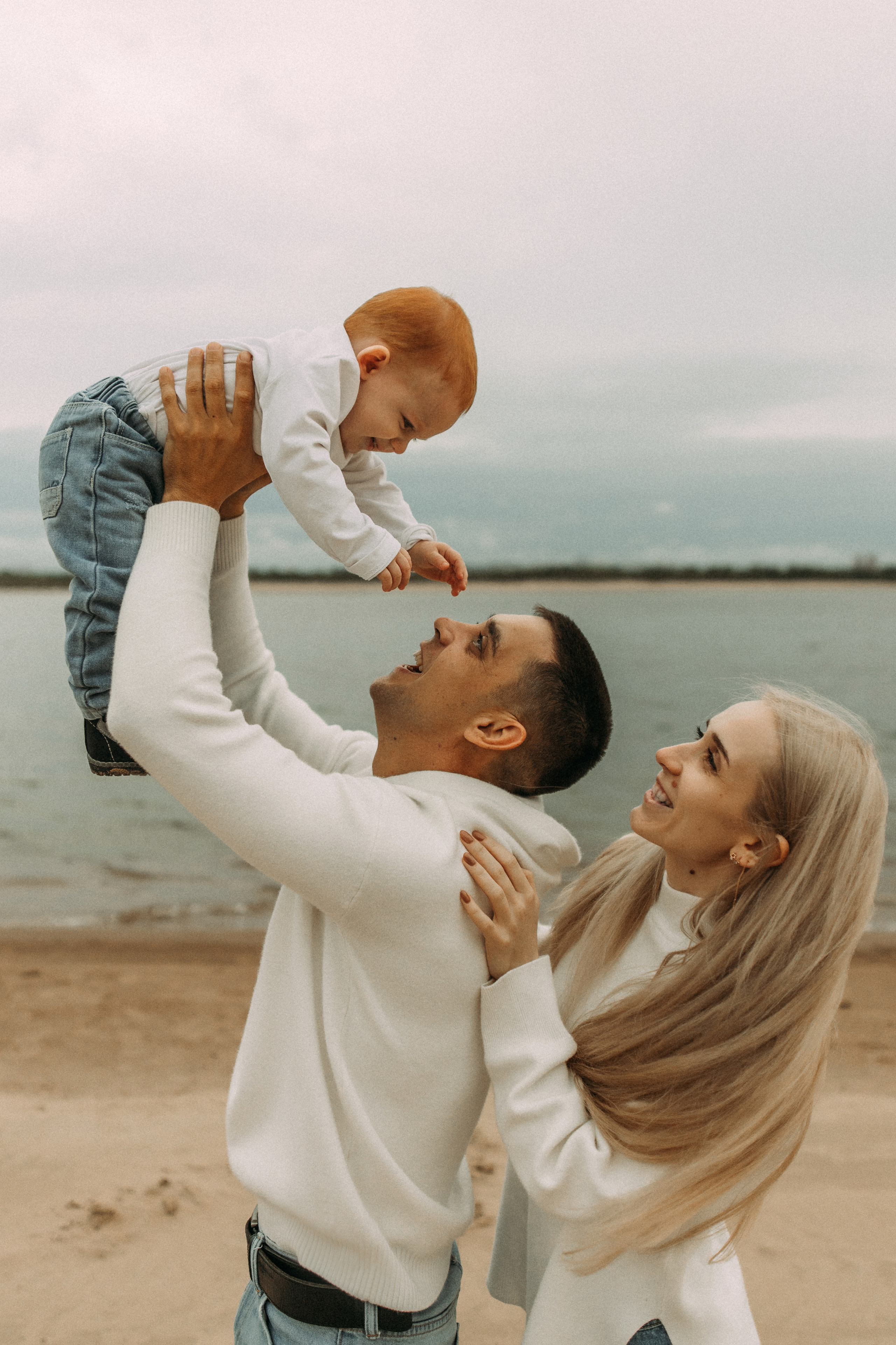 Александр, Марина и Рома. Семейный фотограф и детский фотограф в Волгограде Алеся Бутакова — дет