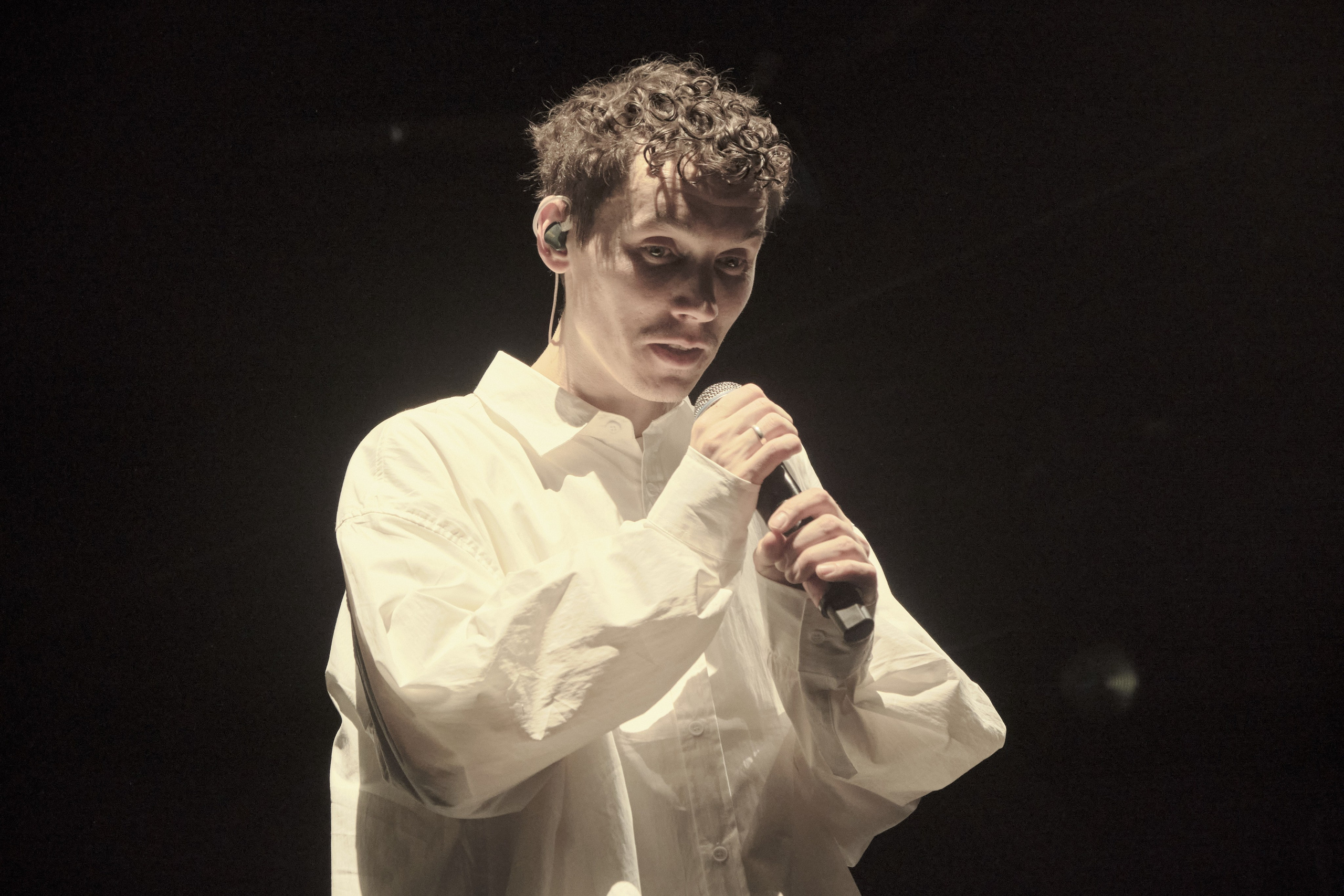 Антоха МС. Фотограф и оператор Сергей Окладников