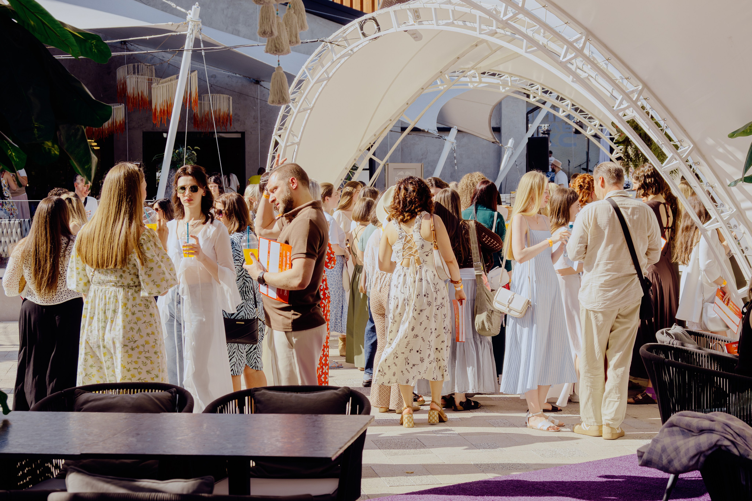 Репортажная съёмка корпоратива компании Феникс. Портретный фотограф в Ростове-на-Дону Антон Казарин