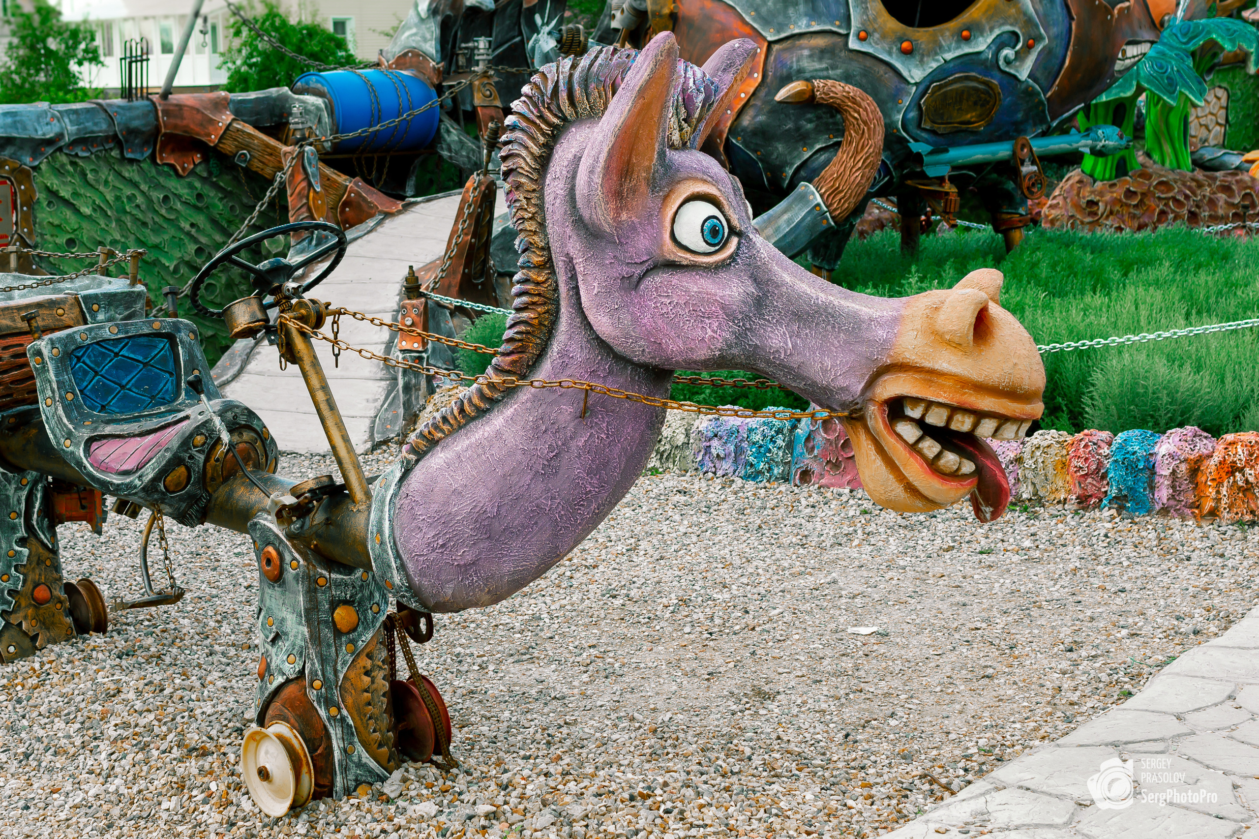 Фотографии "Вихляндии" в Козельске, Калужской области