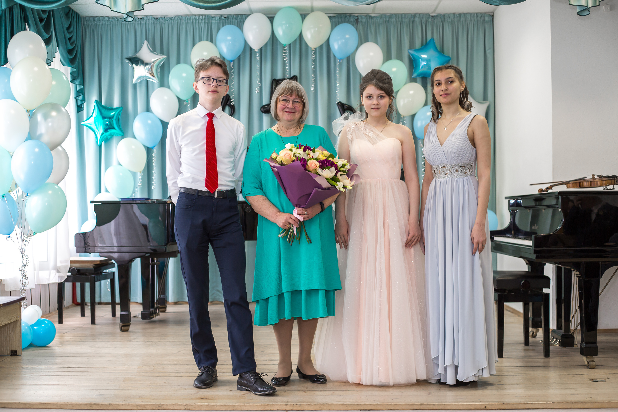 Фотографии выпускного музыкальной школы