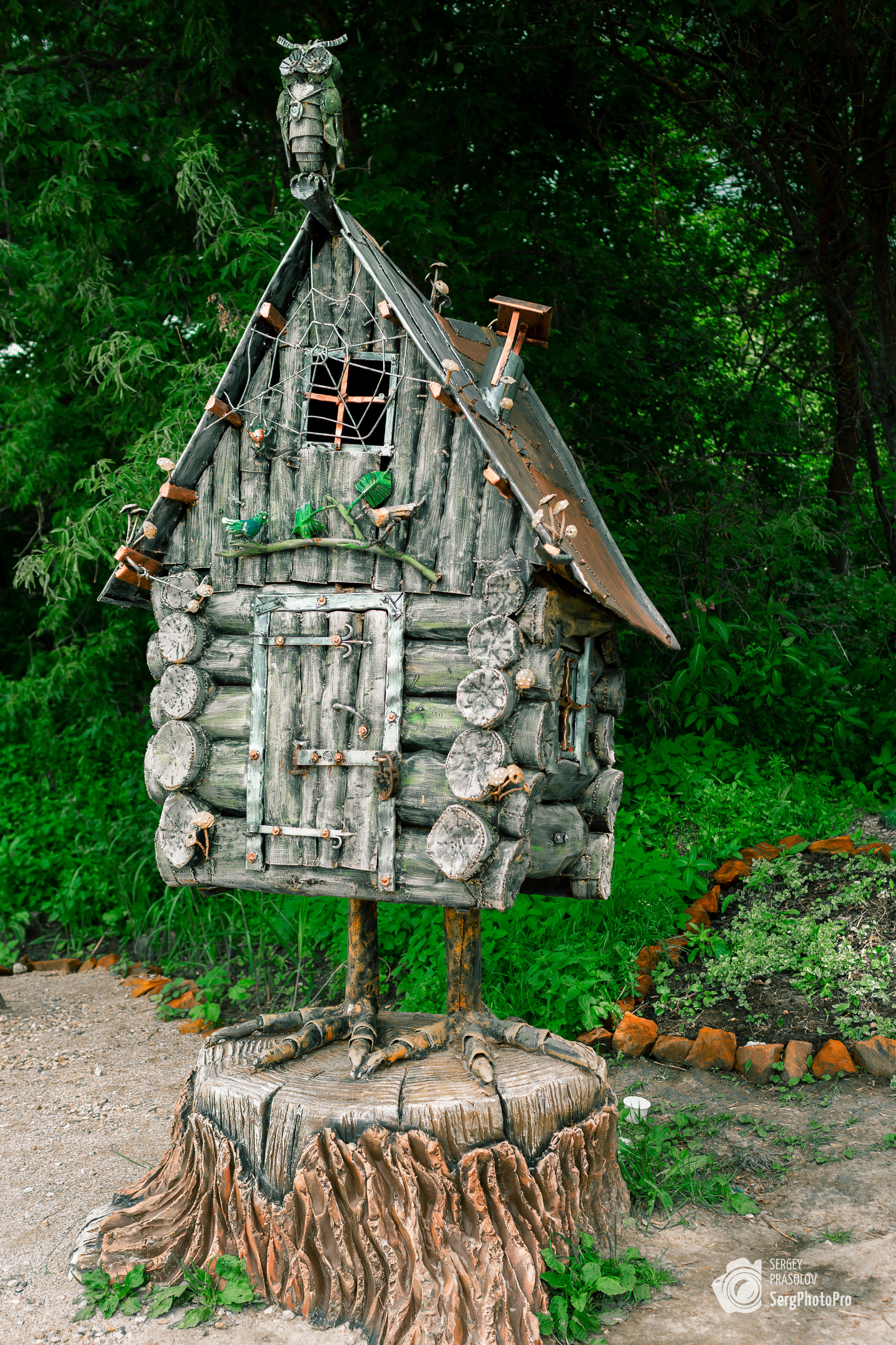 Фотографии "Вихляндии" в Козельске, Калужской области