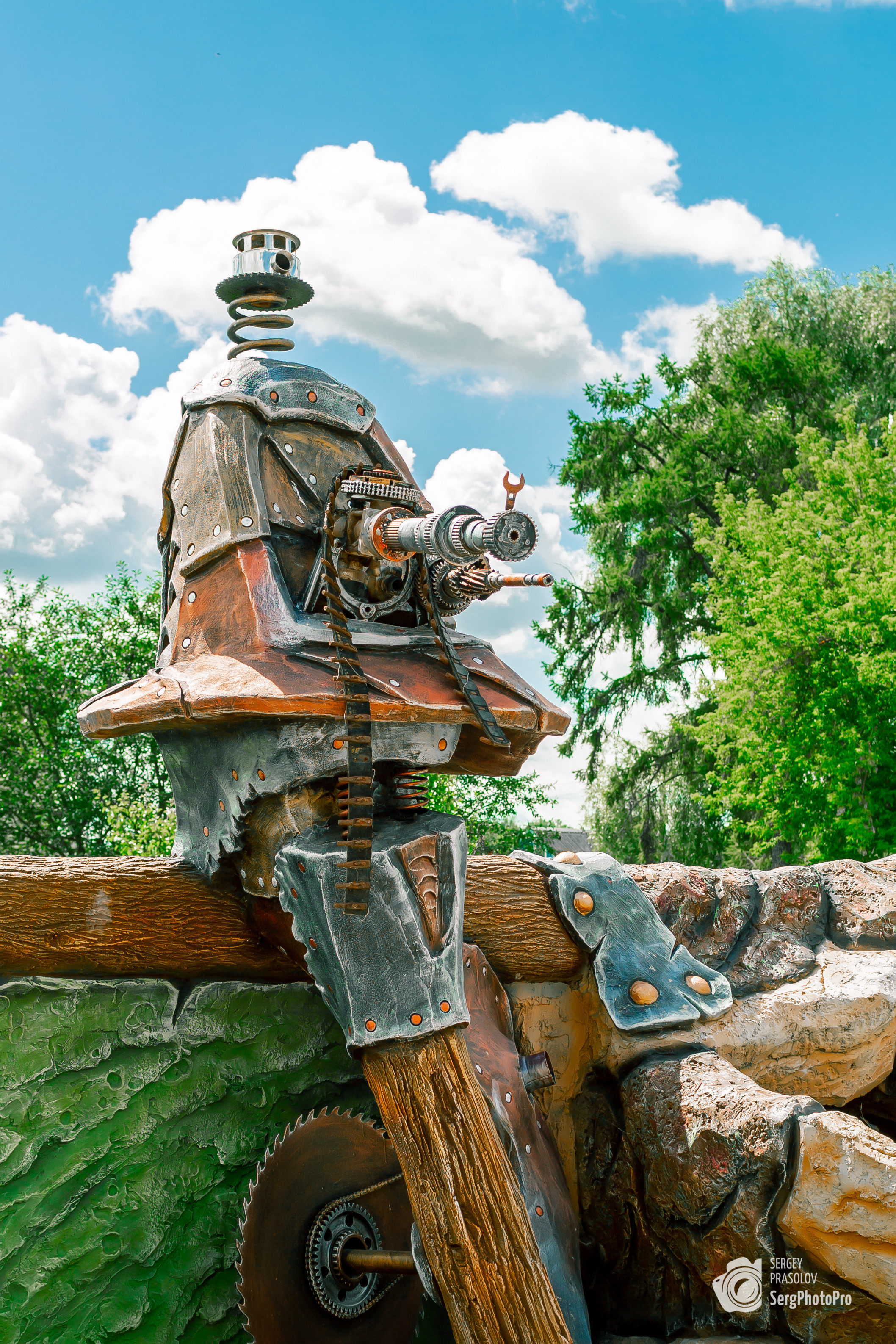 Фотографии "Вихляндии" в Козельске, Калужской области