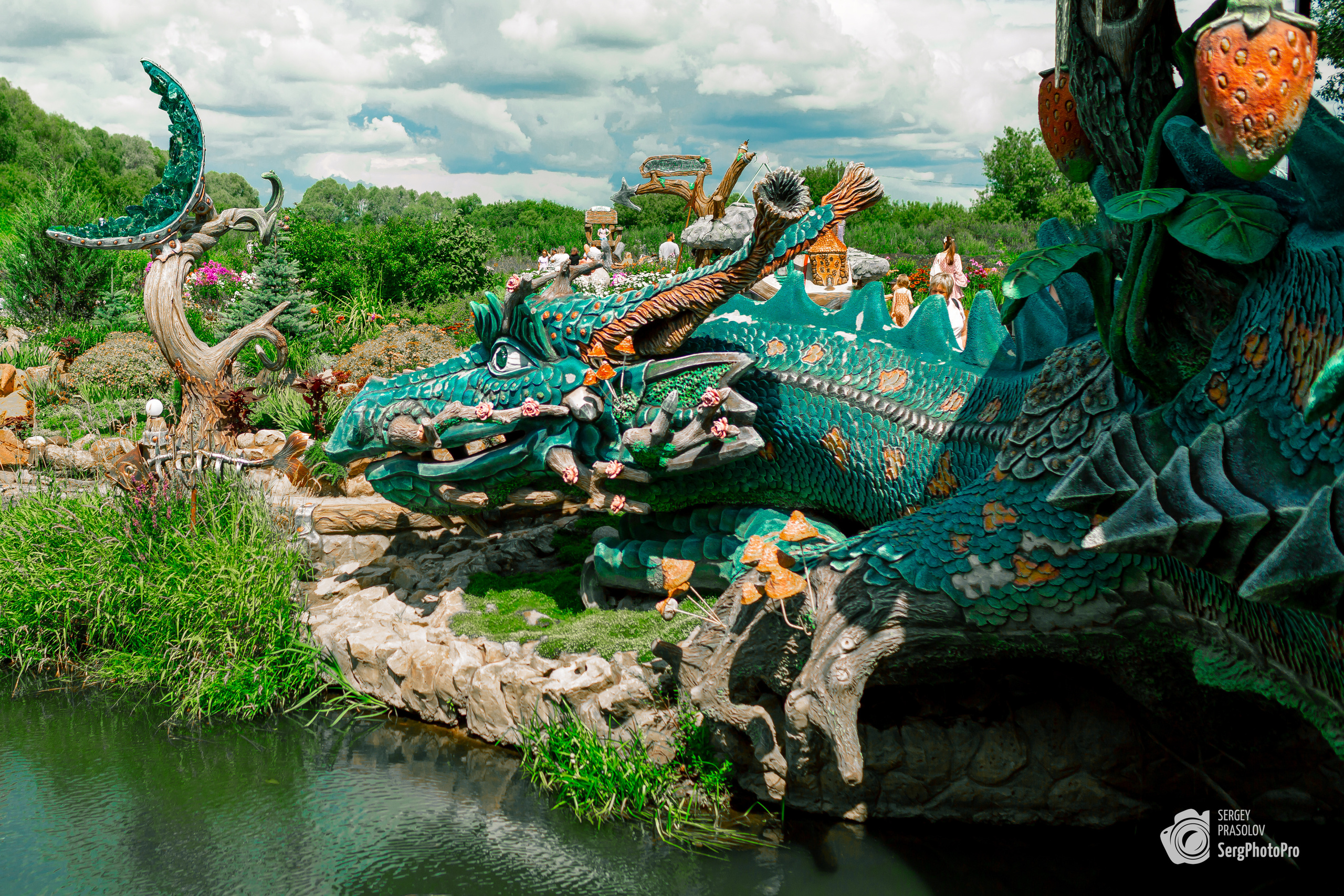 Фотографии "Вихляндии" в Козельске, Калужской области