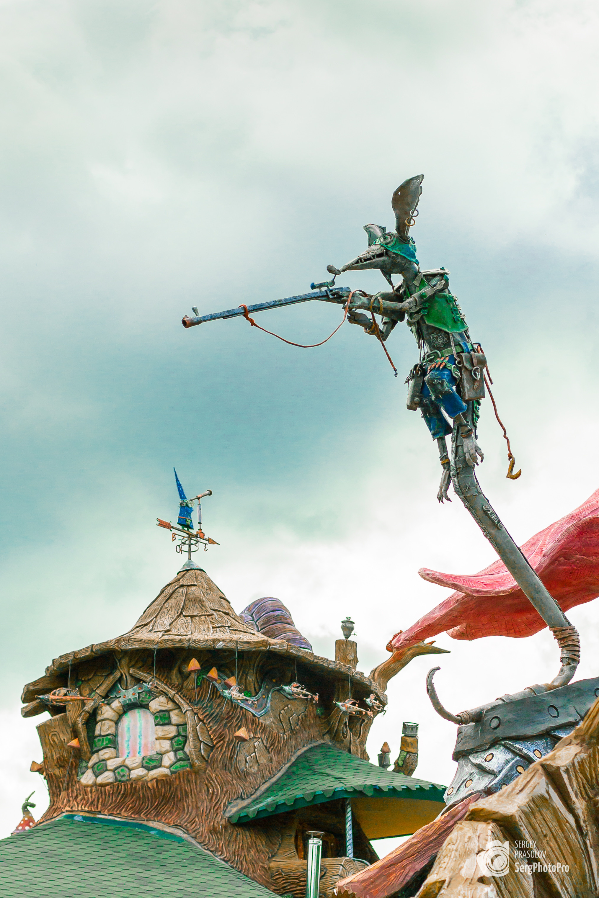 Фотографии "Вихляндии" в Козельске, Калужской области