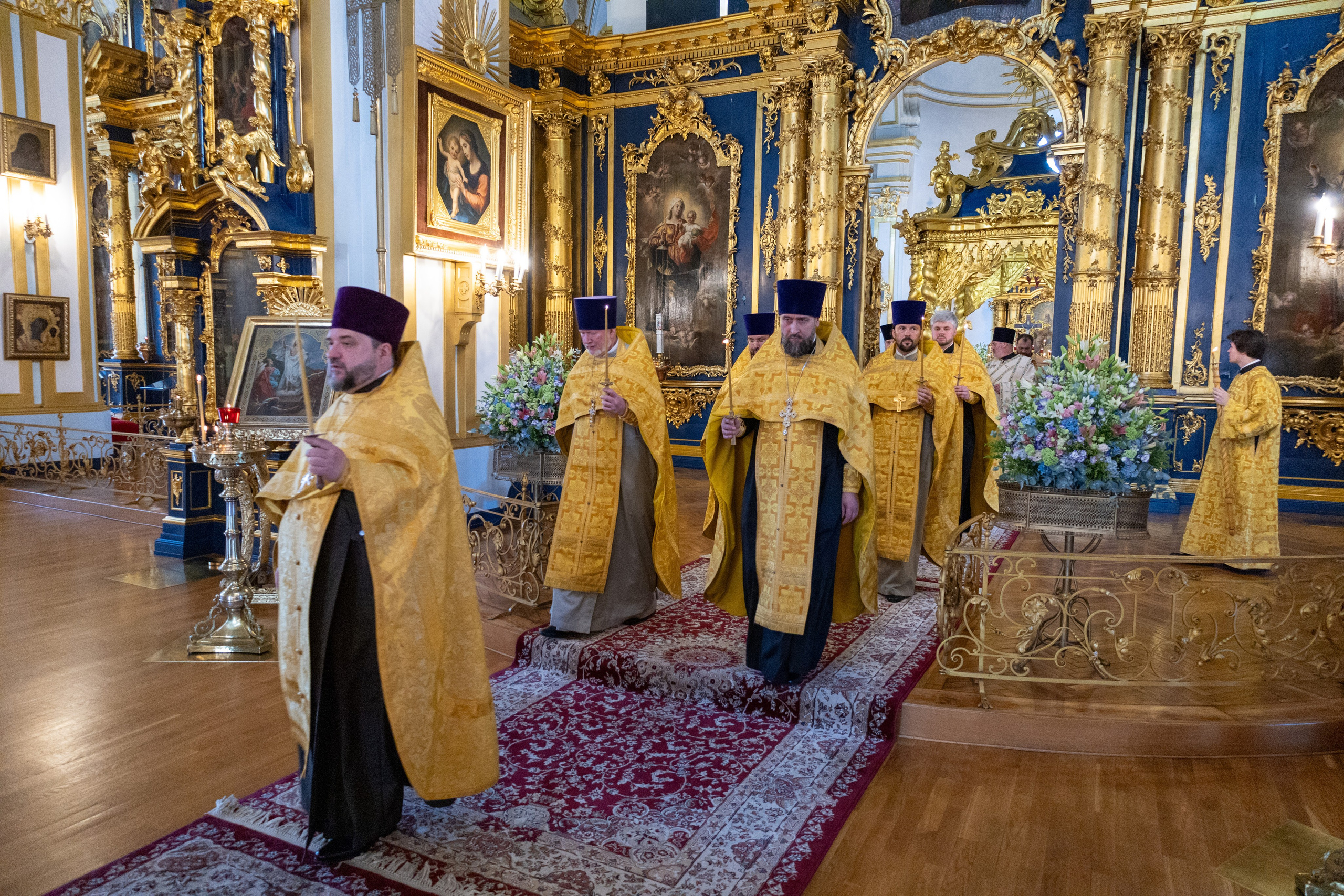 СЛАВНЫХ И ВСЕХВАЛЬНЫХ ПЕРВОВЕРХОВНЫХ АПОСТОЛОВ ПЕТРА И ПАВЛА. НИКОЛО-БОГОЯВЛЕНСКИЙ МОРСКОЙ СОБОР