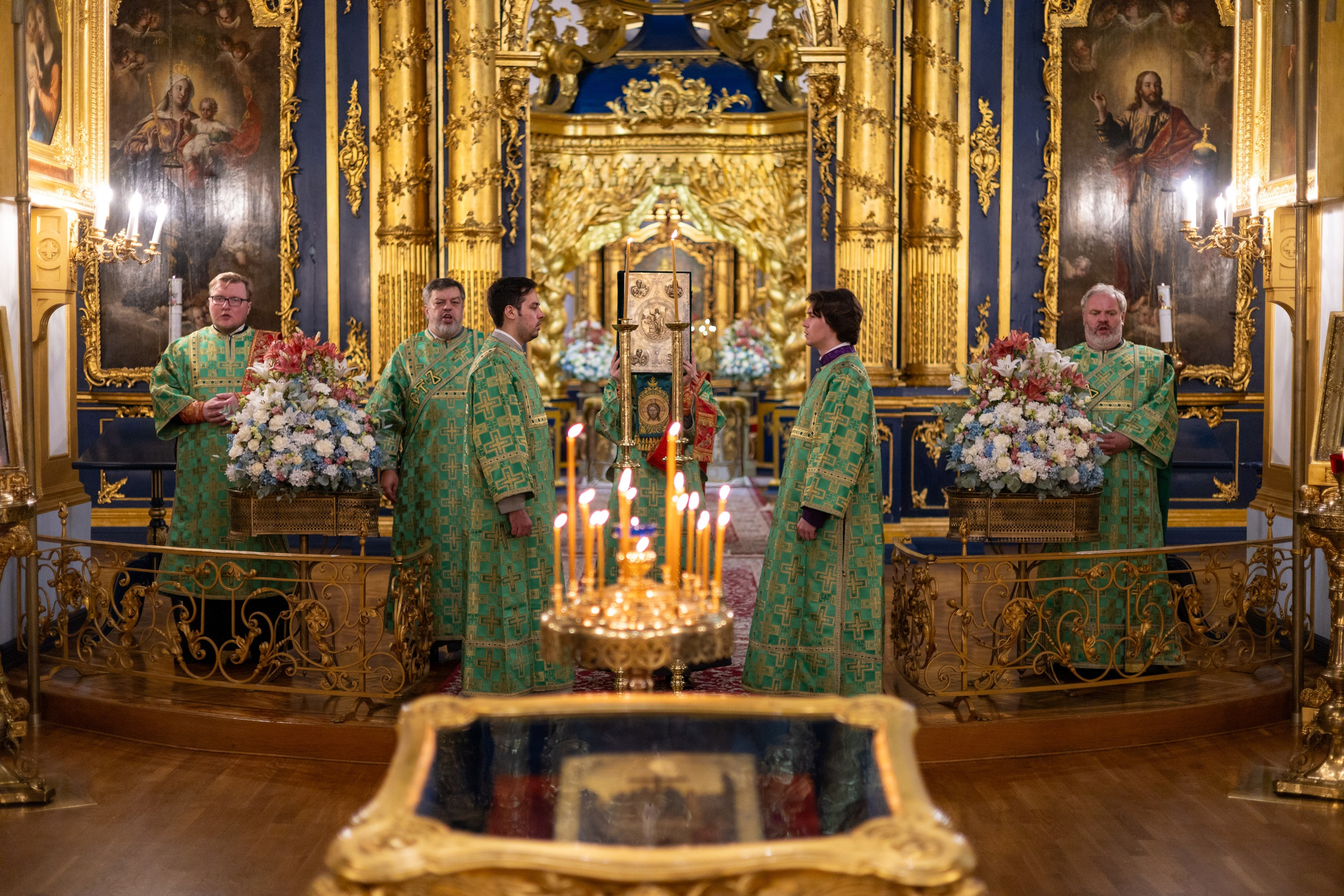 Всемирное Воздвижение Честного и Животворящего Креста Господня. НИКОЛО-БОГОЯВЛЕНСКИЙ МОРСКОЙ СОБОР