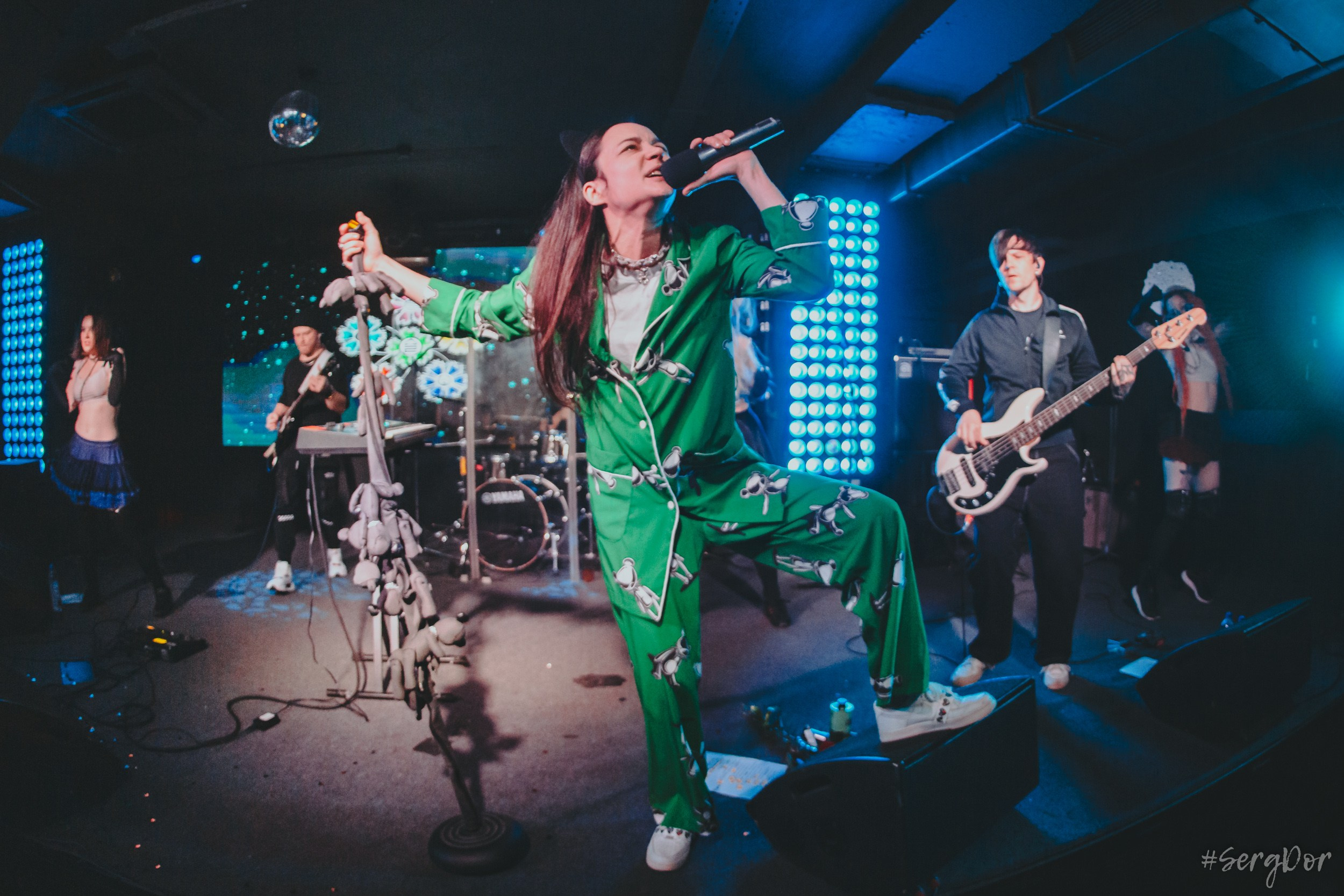 Дайте два, Мумий Тролль бар, Москва, Д2, МТ, День рождения группы, Юбилей, Люся Махова, презентация альбома, Простые радости в краю беспечных зомби, 26.11.2023, SergDor, 26 ноября 2023 года, #SergDor