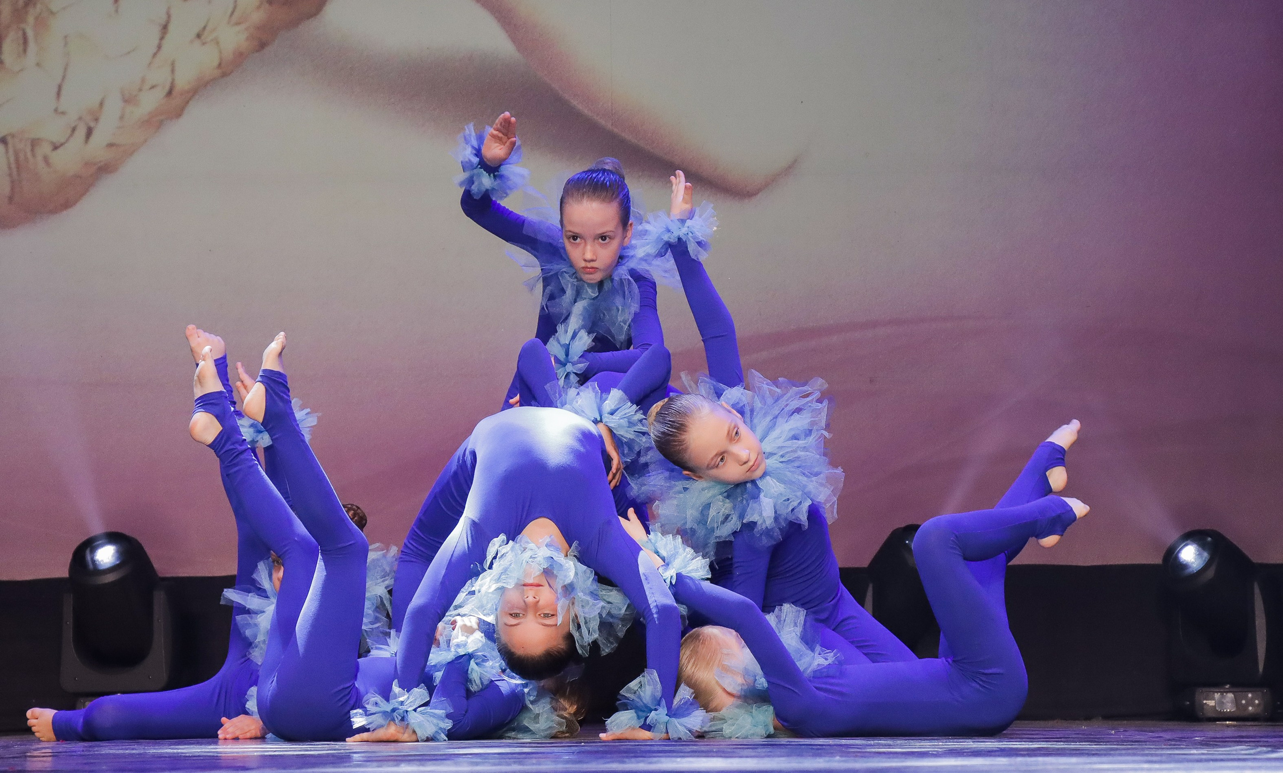 01.06.2024 Фестиваль-конкурс «Мир под названием — Искусство танца» г. Кострома. Медиастудия Фото Концепт