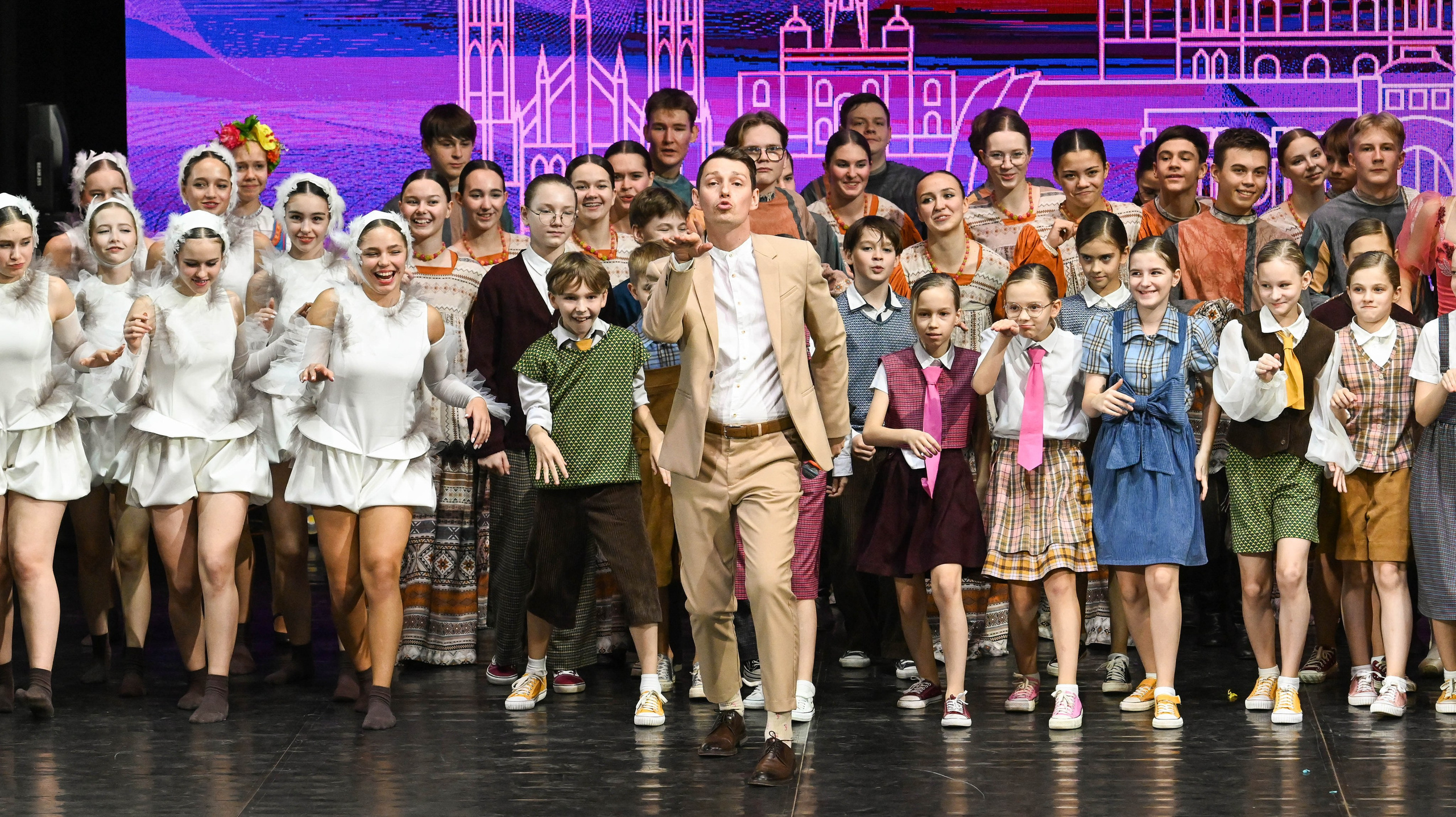 24.11.2024 Фестиваль хореографического искусства «АРТ-КОМПАС. Поволжье» г. Самара. Медиастудия Фото Концепт